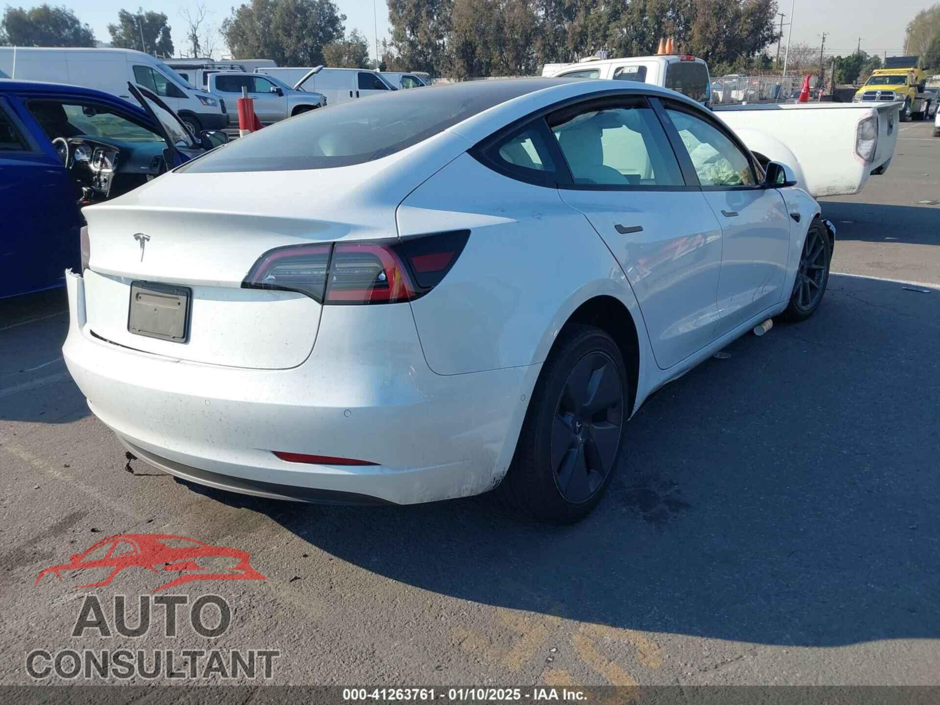 TESLA MODEL 3 2022 - 5YJ3E1EA4NF319237