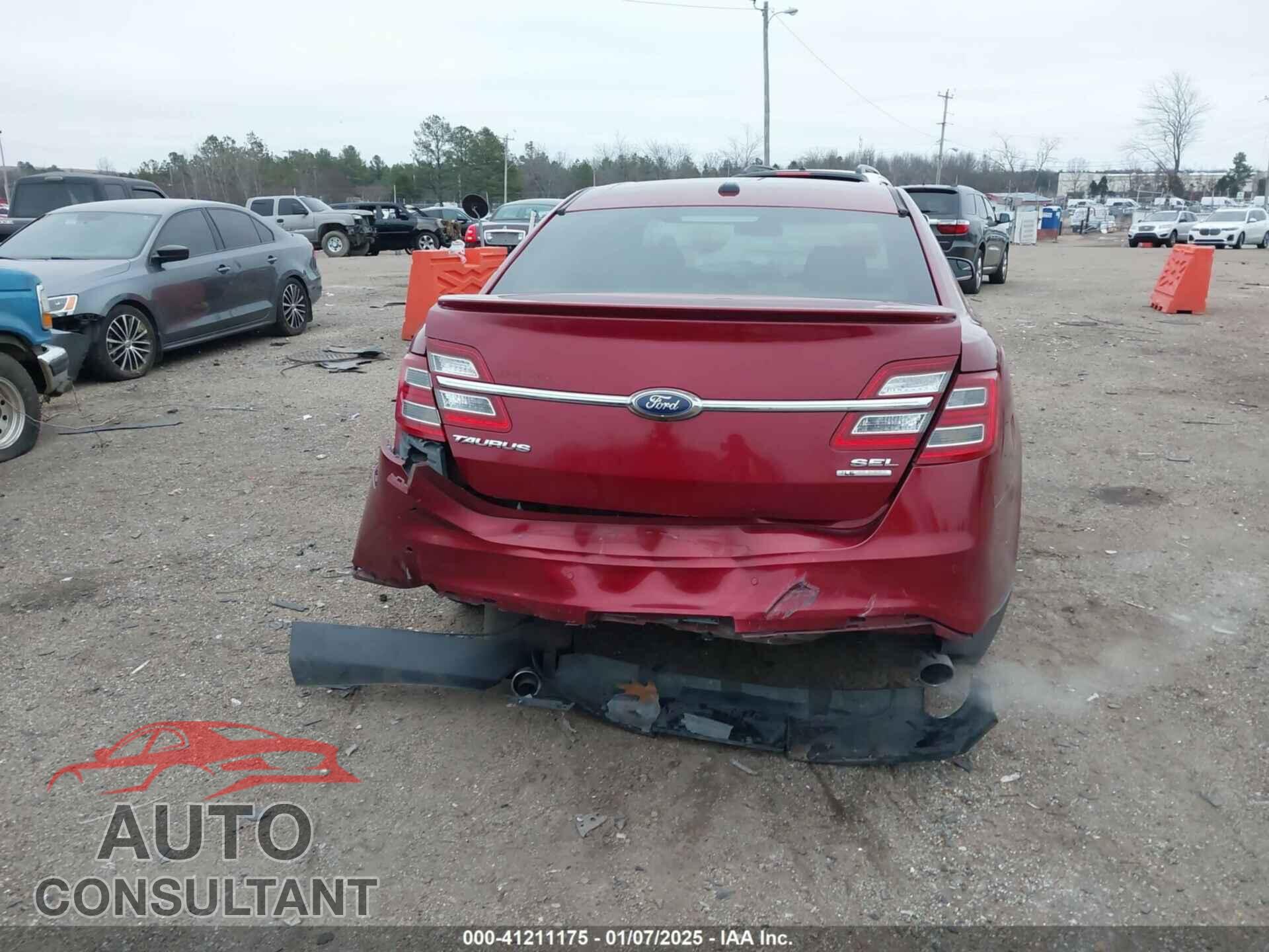 FORD TAURUS 2016 - 1FAHP2E85GG139766