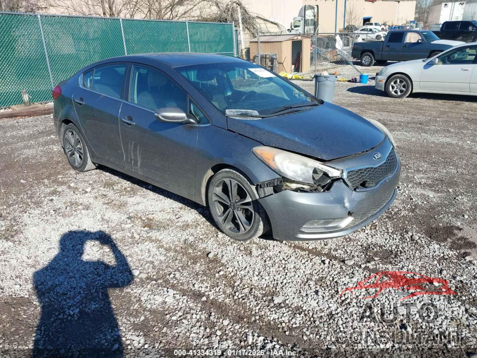 KIA FORTE 2015 - KNAFX4A84F5317564