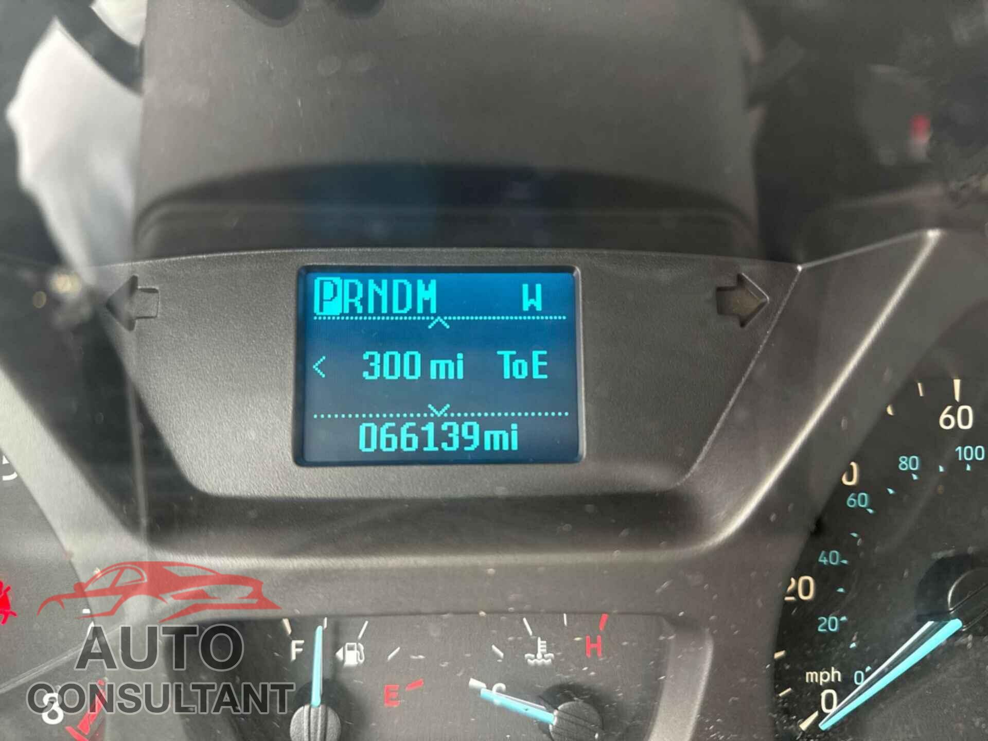 FORD TRANSIT 2015 - 1FTNR1ZM8FKA45272