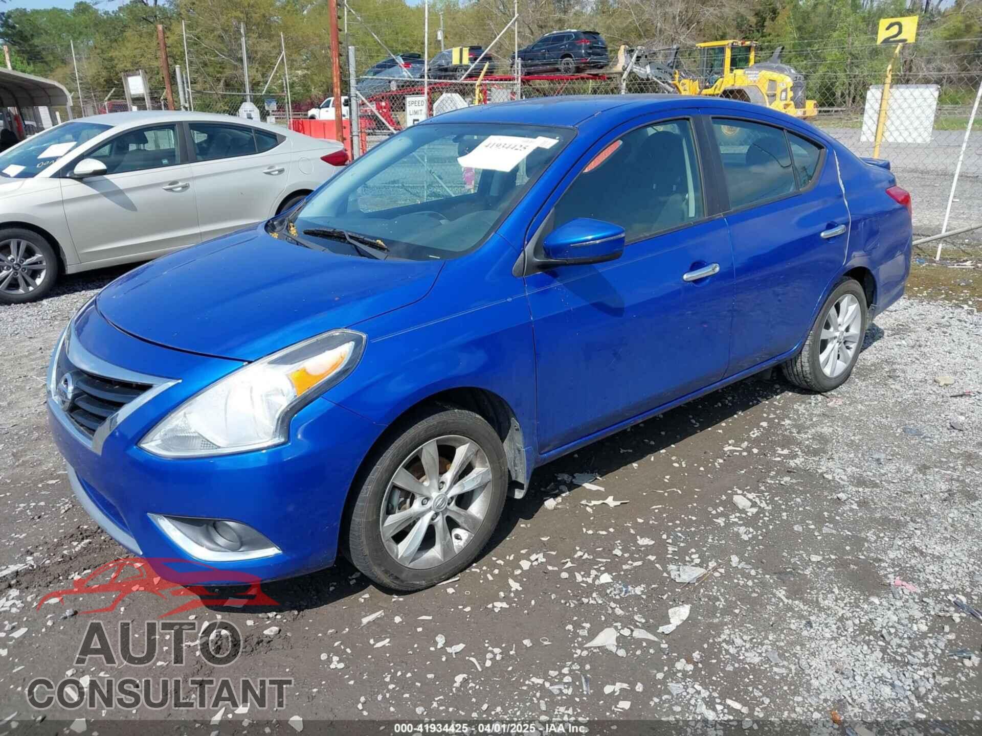 NISSAN VERSA 2017 - 3N1CN7AP3HL854047