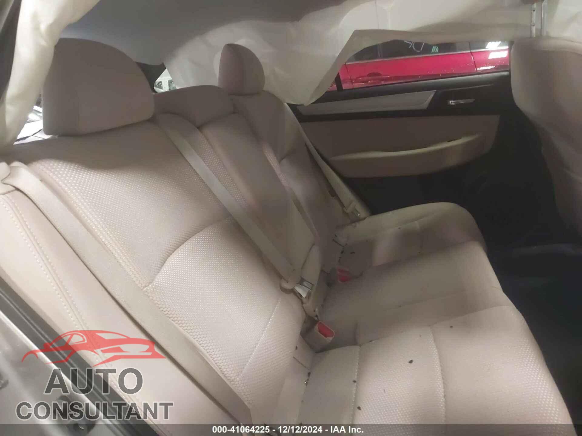 SUBARU OUTBACK 2019 - 4S4BSAHC1K3282878