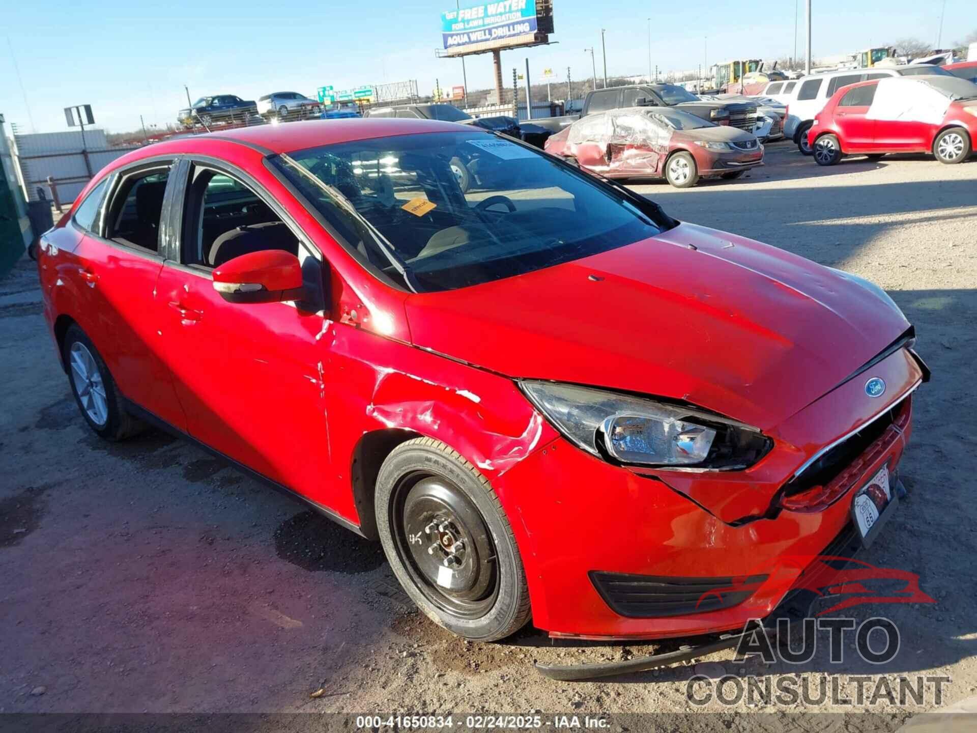 FORD FOCUS 2015 - 1FADP3F20FL384639