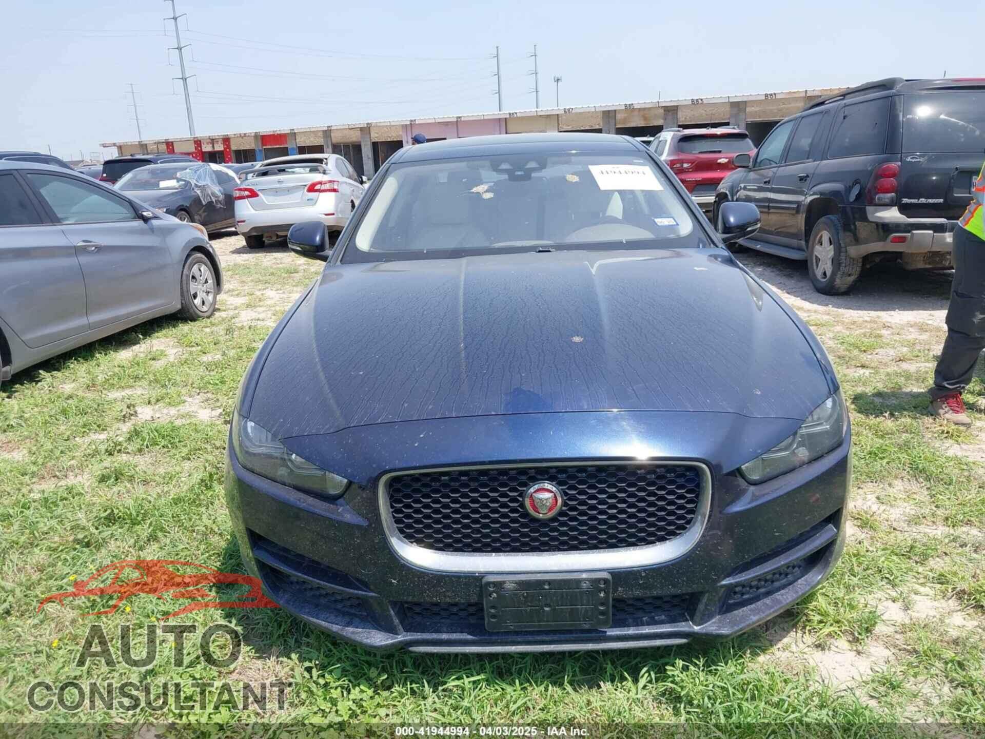 JAGUAR XE 2018 - SAJAD4FX9JCP33055