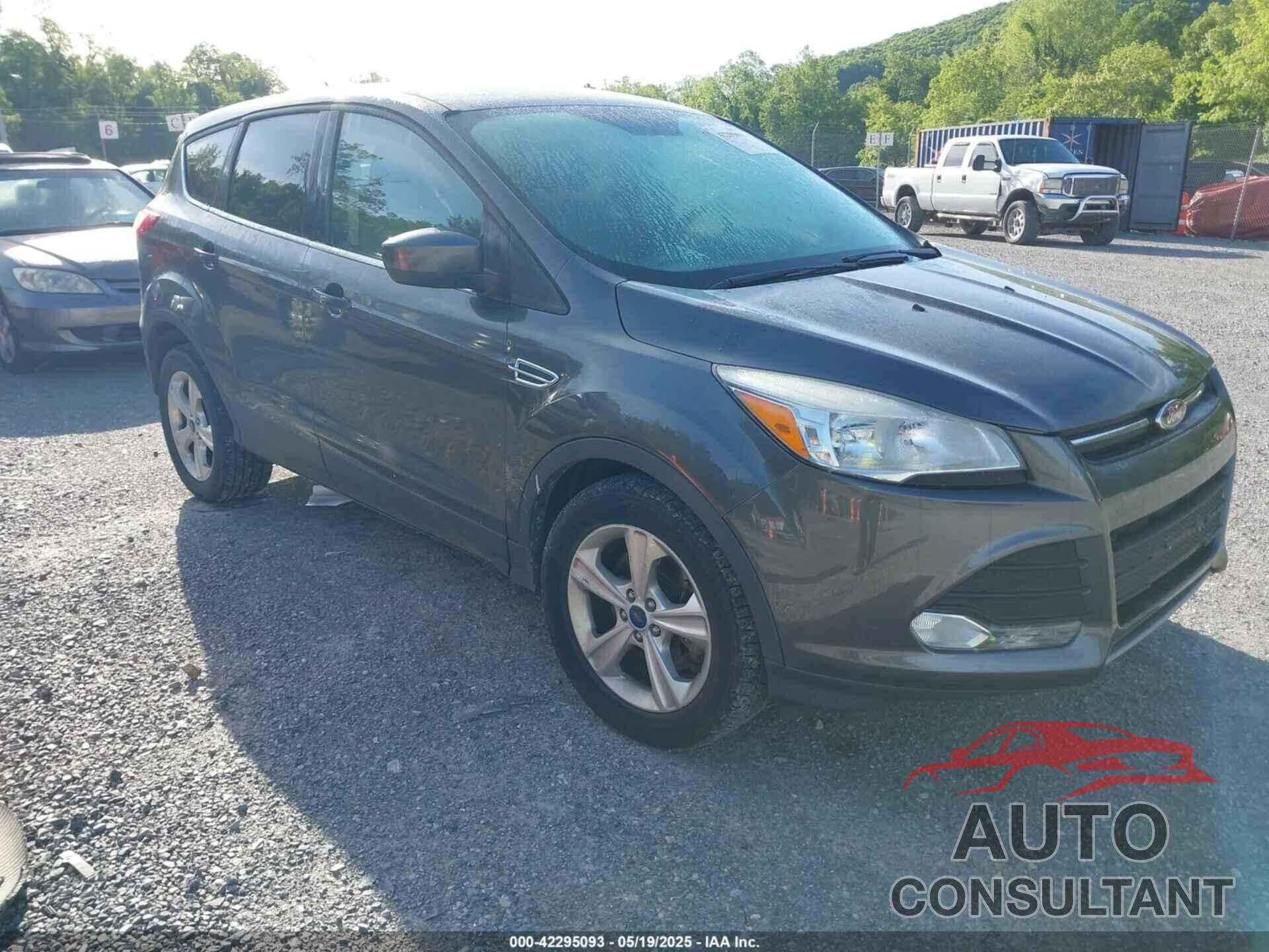 FORD ESCAPE 2015 - 1FMCU9GX3FUC64724