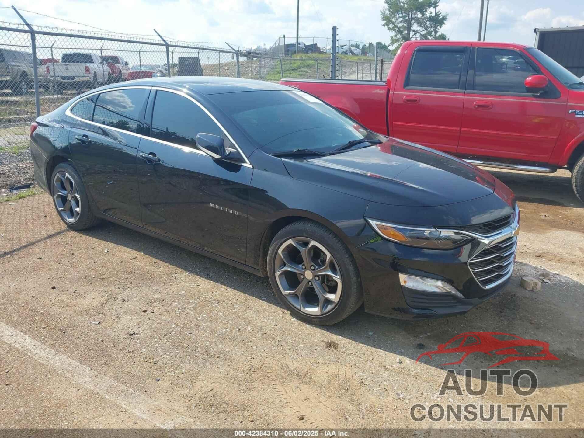 CHEVROLET MALIBU 2020 - 1G1ZD5ST0LF107835