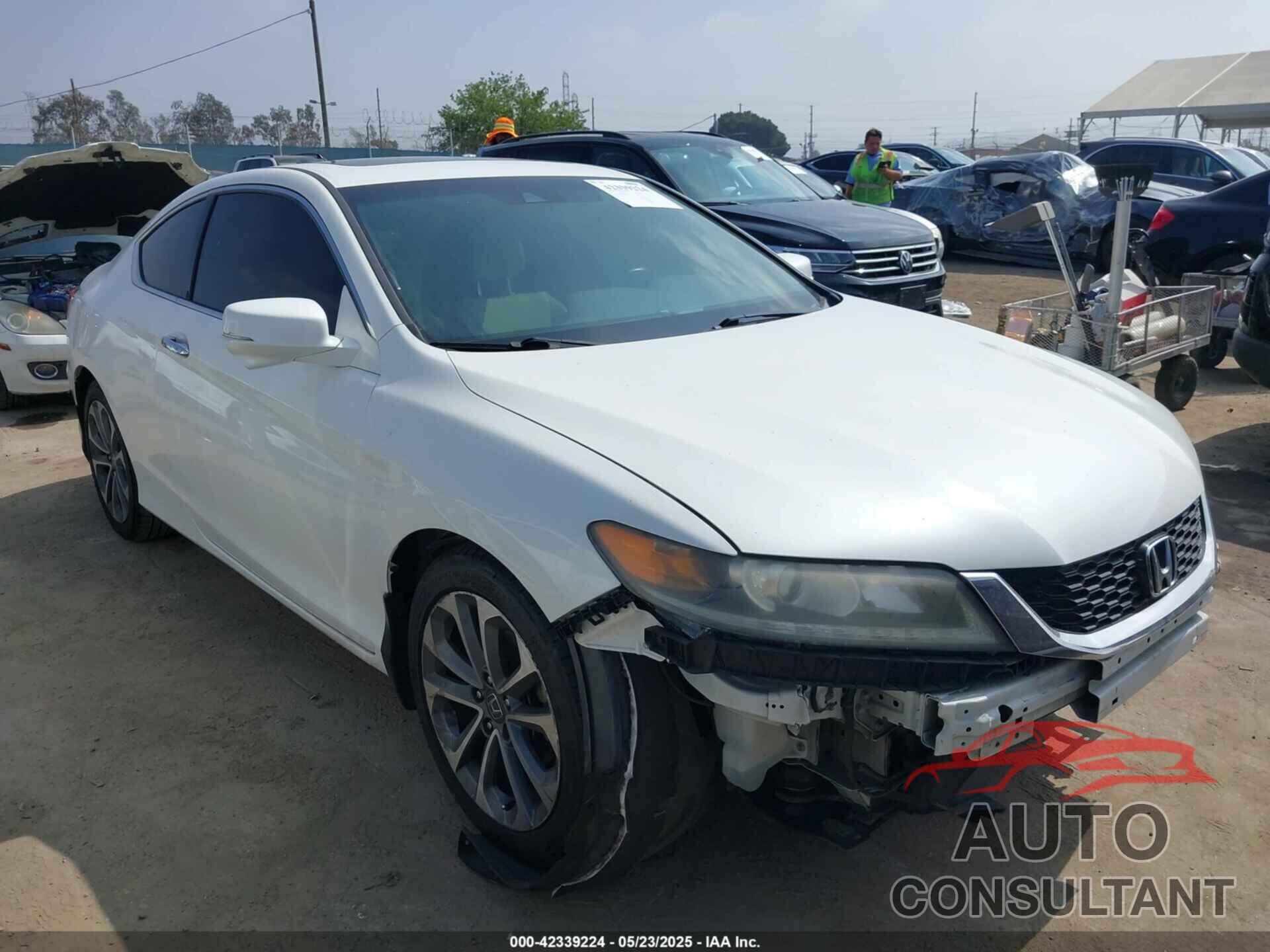 HONDA ACCORD 2014 - 1HGCT2B88EA003900