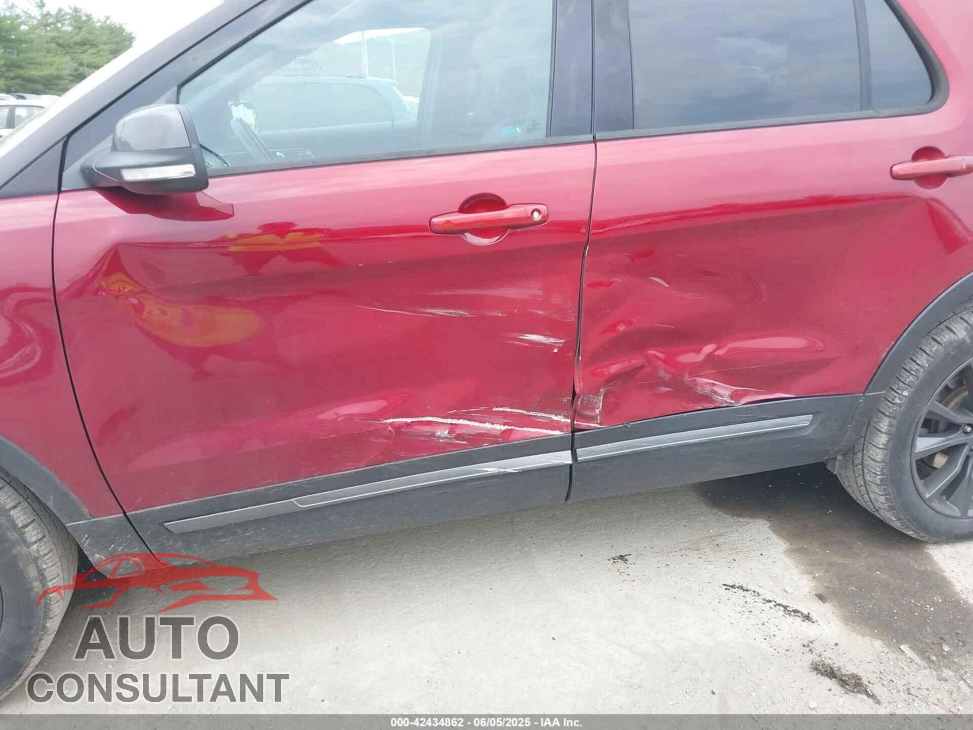 FORD EXPLORER 2017 - 1FM5K8D89HGA14413