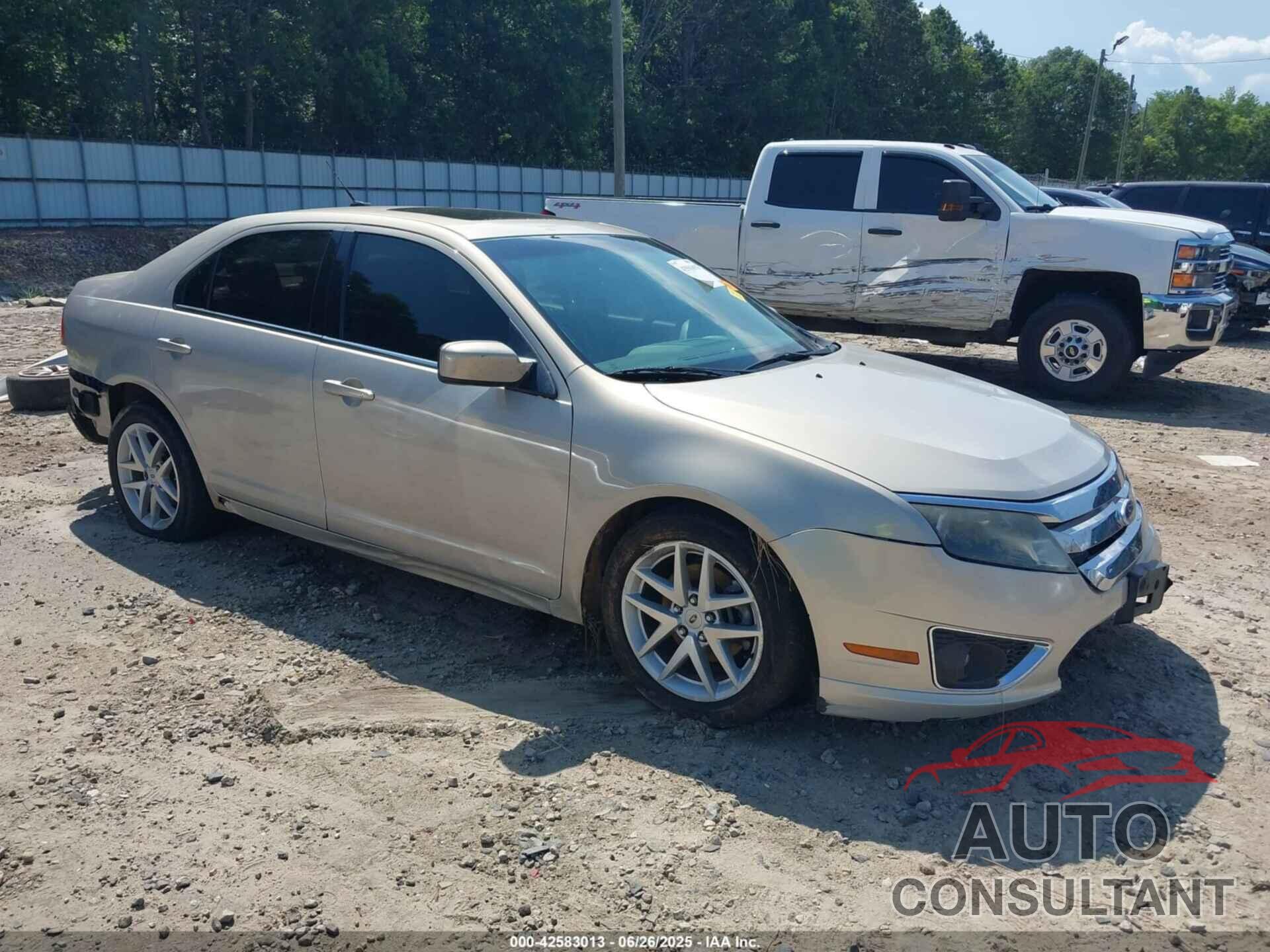 FORD FUSION 2010 - 3FAHP0JG7AR279061