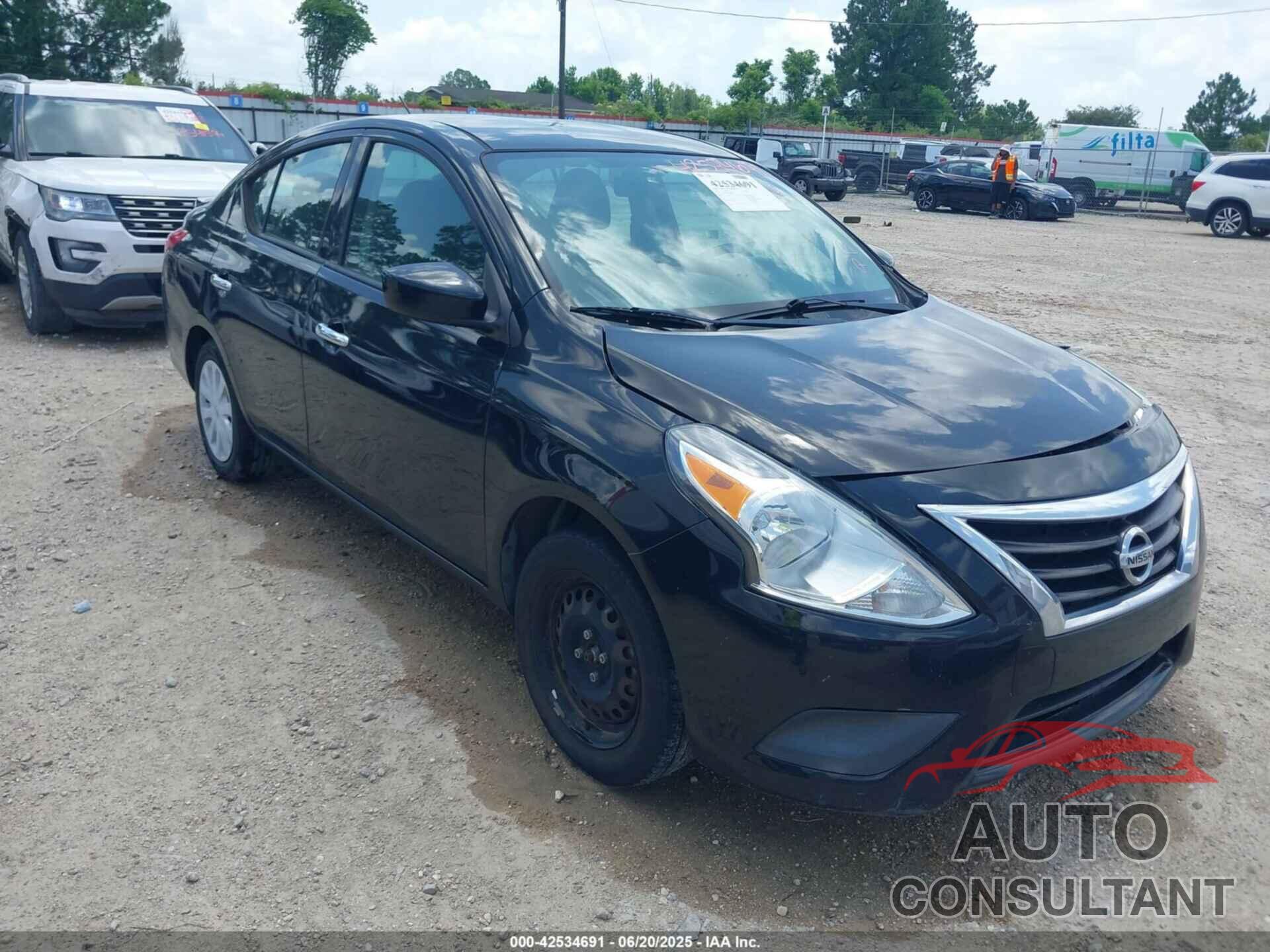 NISSAN VERSA 2019 - 3N1CN7AP6KL849769