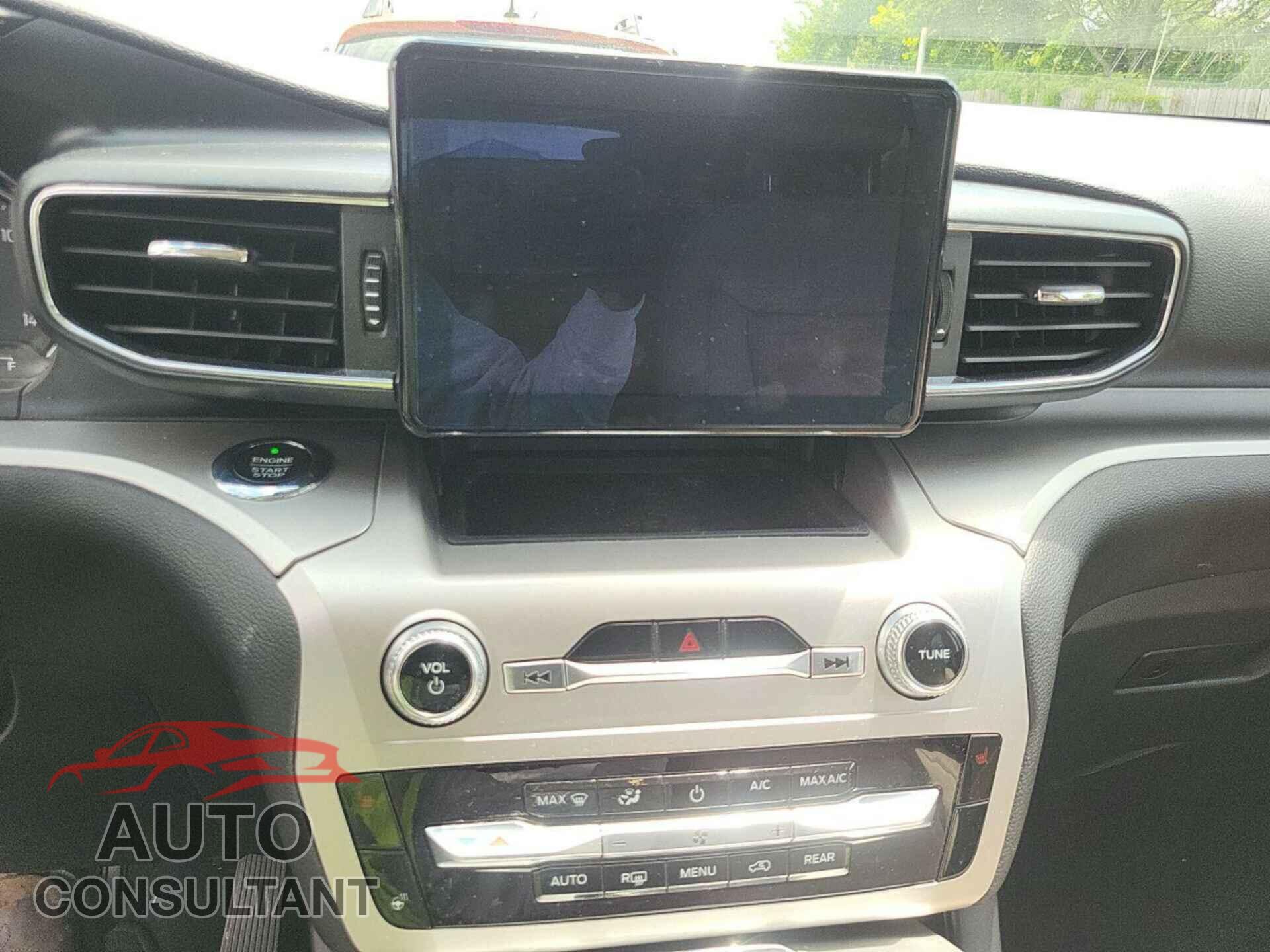 FORD EXPLORER 2021 - 1FMSK7DH5MGA96759