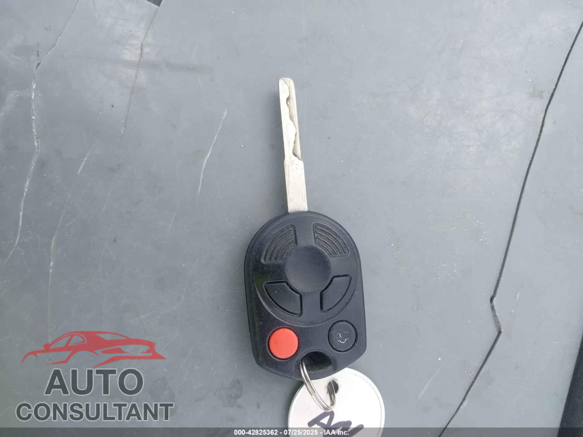 FORD FOCUS 2015 - 1FADP3F23FL200715