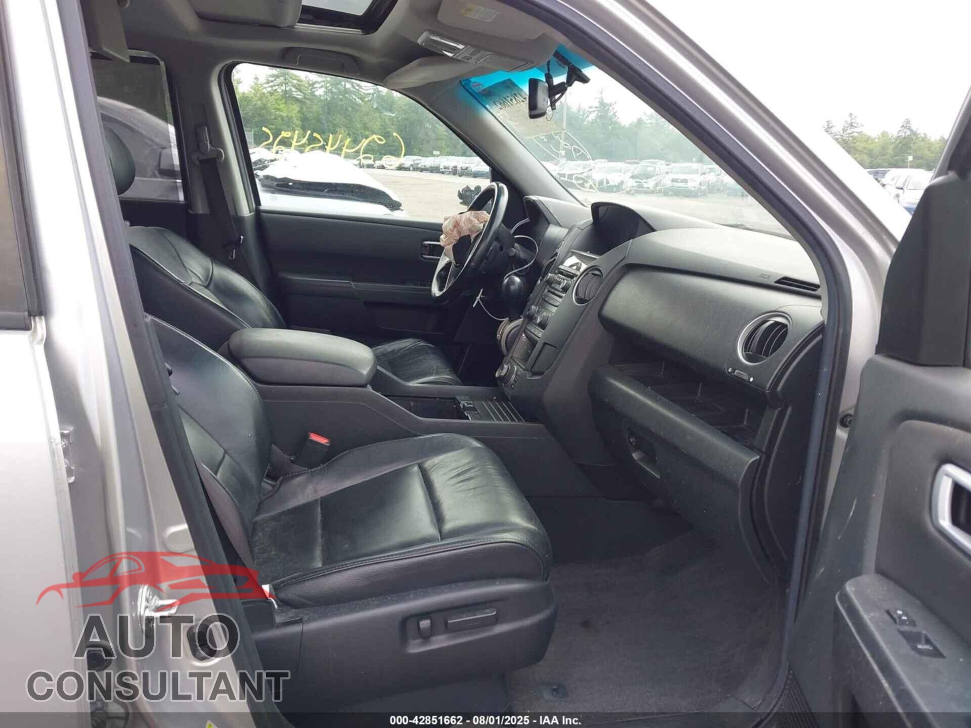 HONDA PILOT 2013 - 5FNYF4H94DB019301