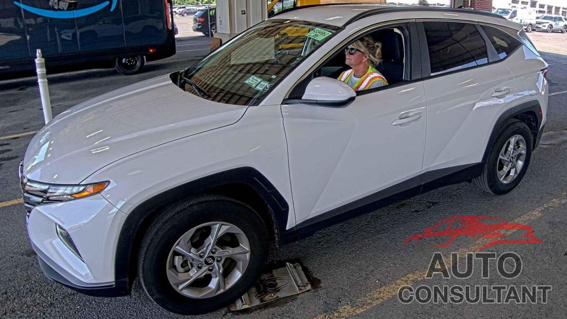 HYUNDAI TUCSON 2024 - 5NMJBCDE4RH389809