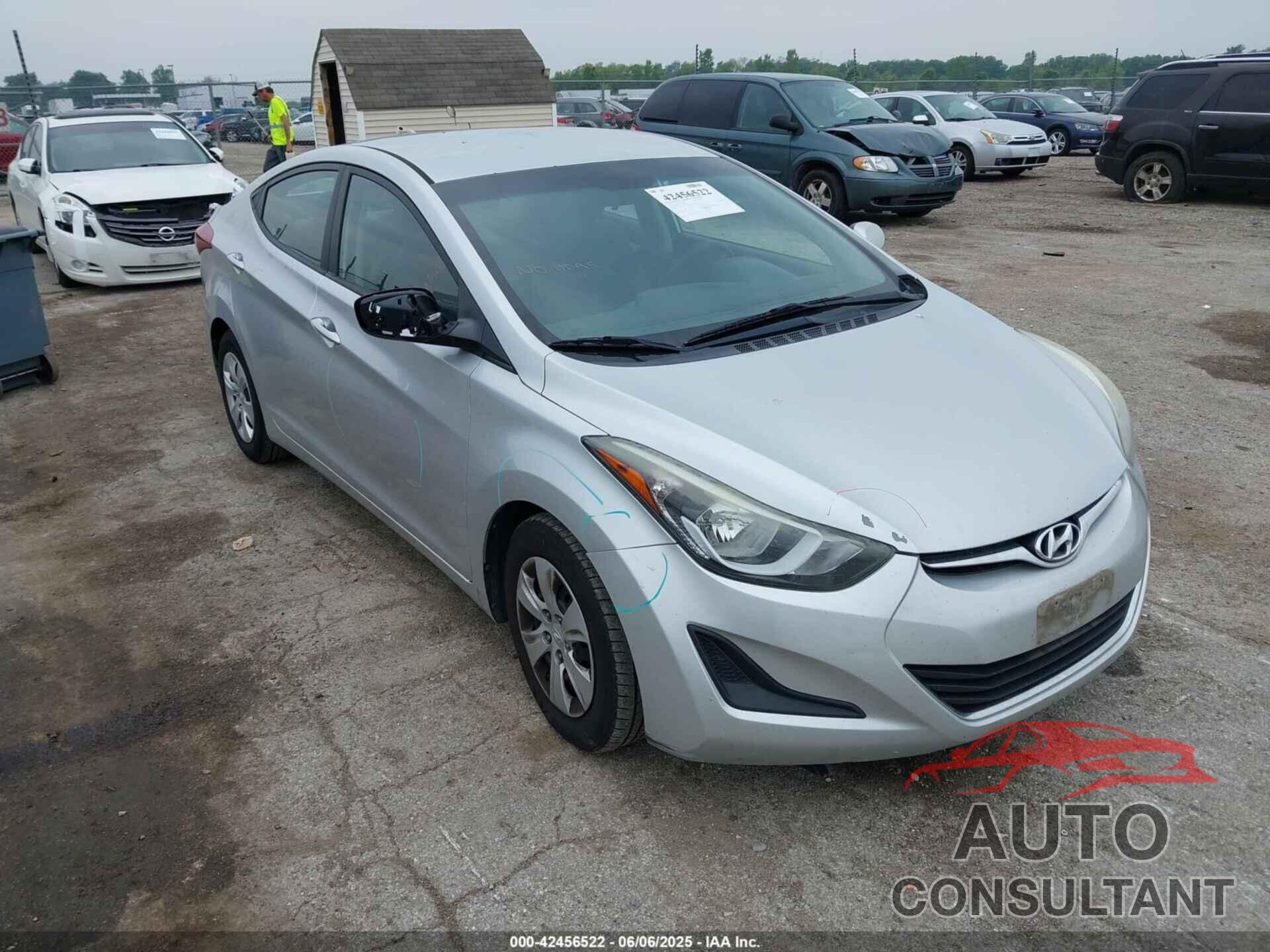 HYUNDAI ELANTRA 2016 - 5NPDH4AE3GH779791