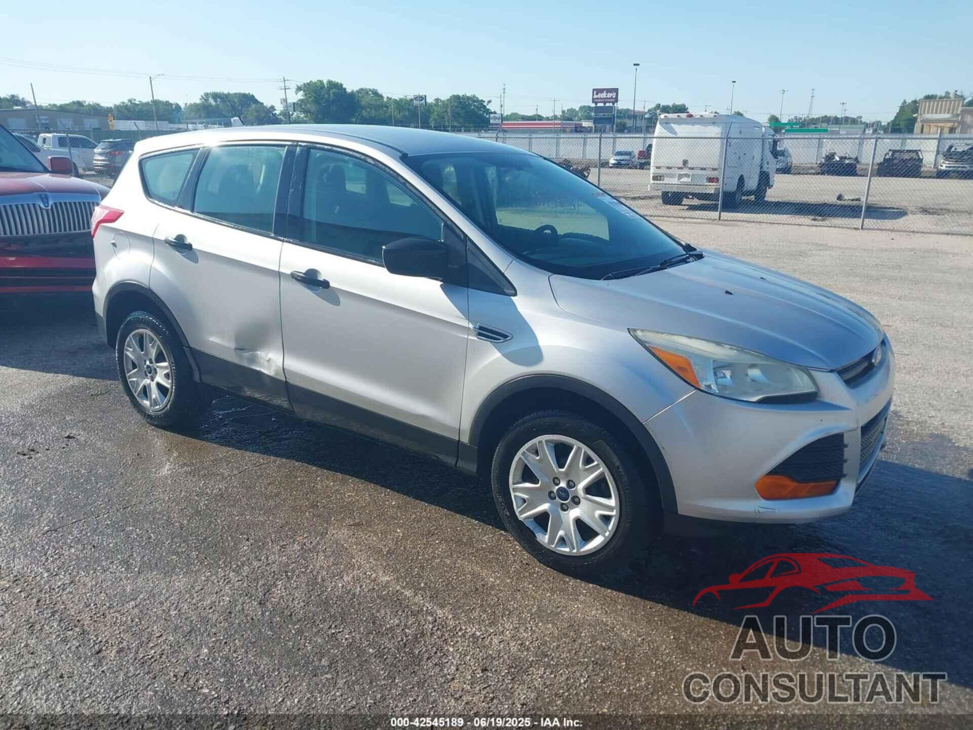 FORD ESCAPE 2013 - 1FMCU0F77DUD54002