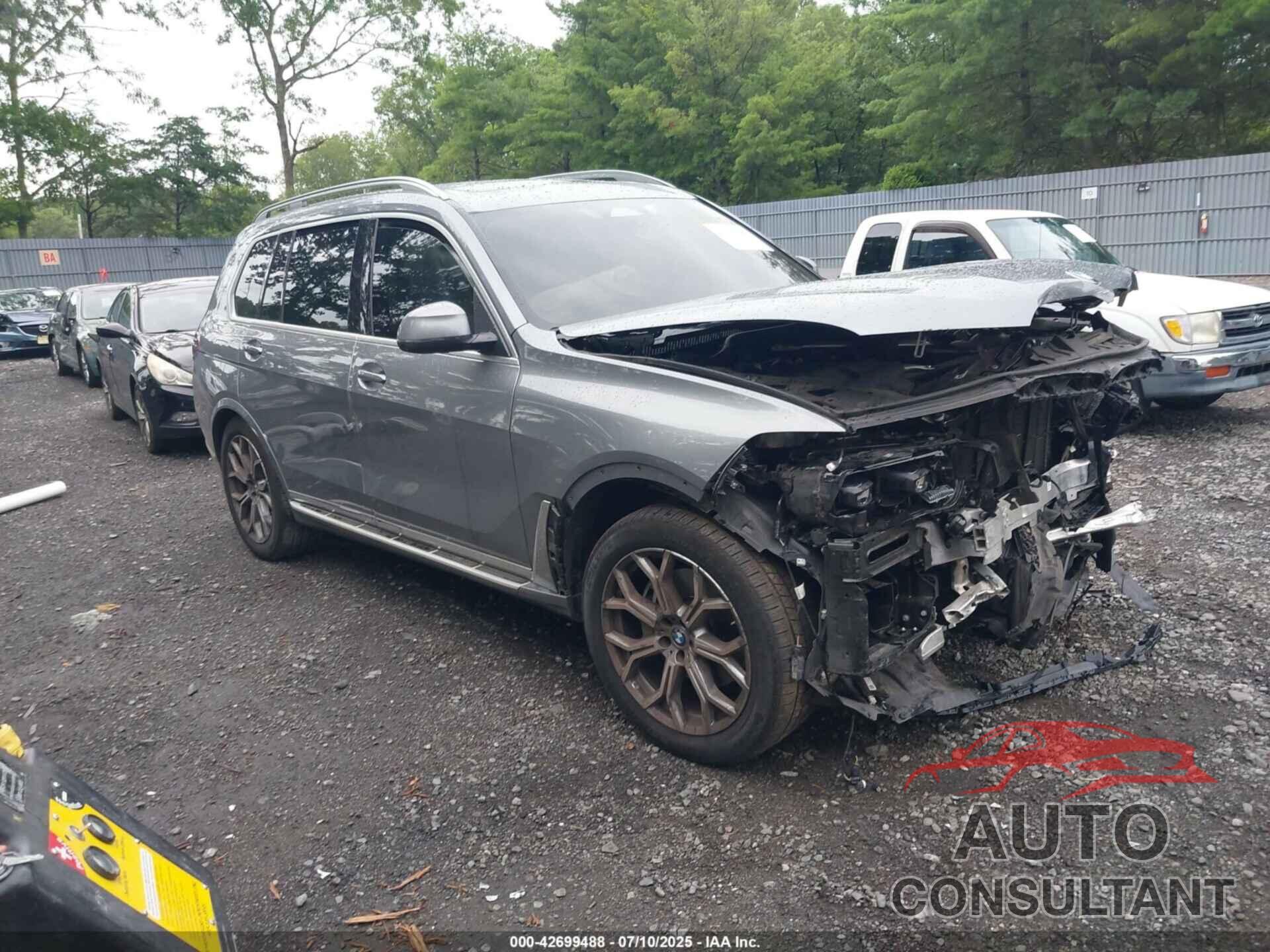 BMW X7 2025 - 5UX23EM09S9W25355