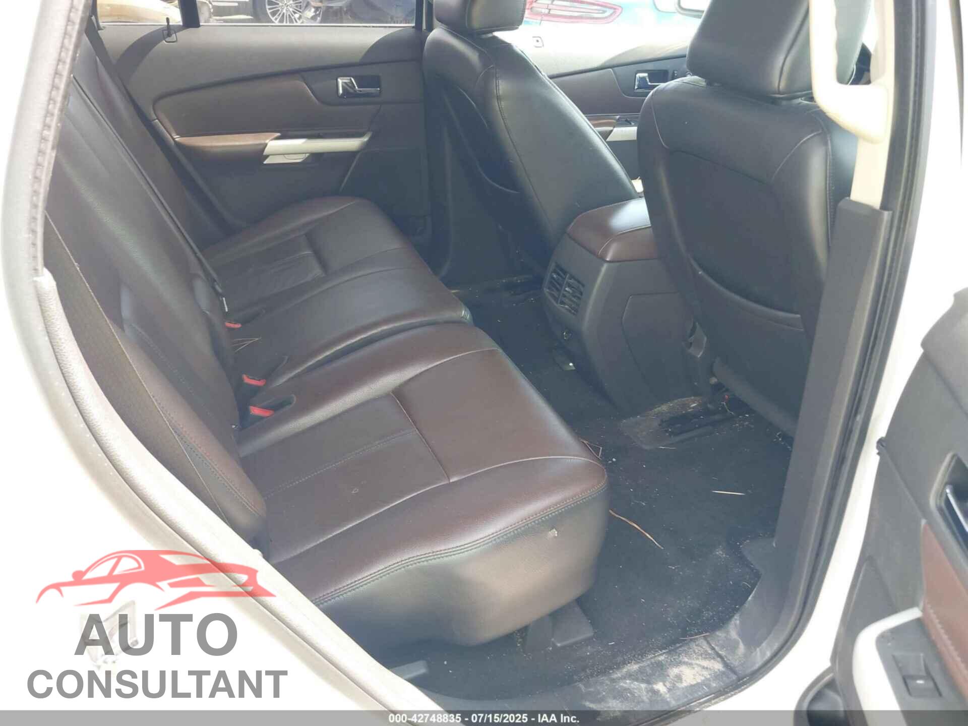 FORD EDGE 2011 - 2FMDK3KC3BBA70142