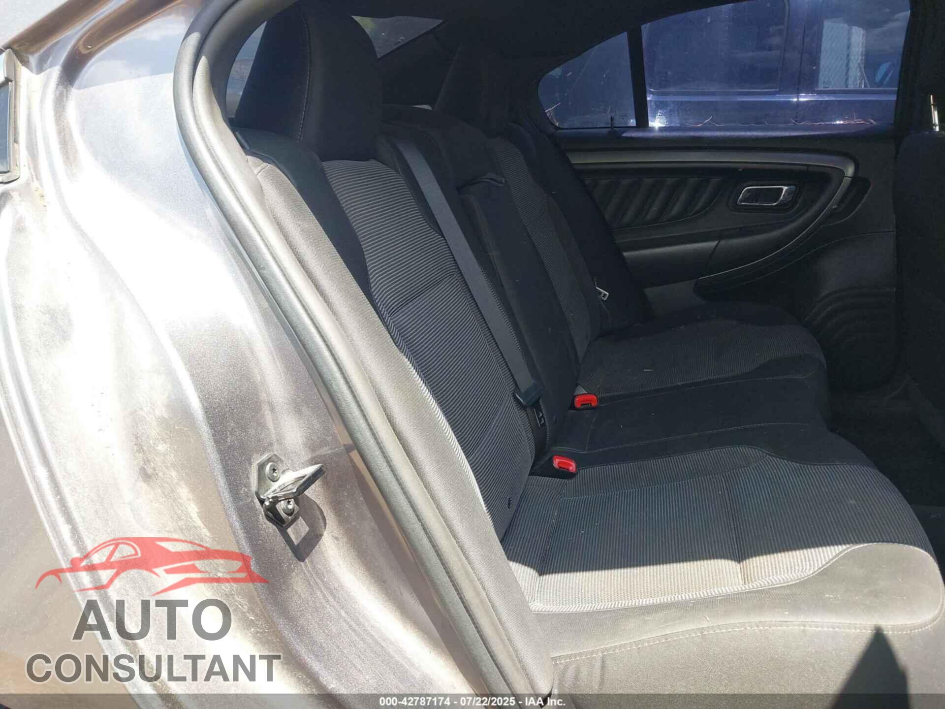 FORD TAURUS 2013 - 1FAHP2E87DG112452
