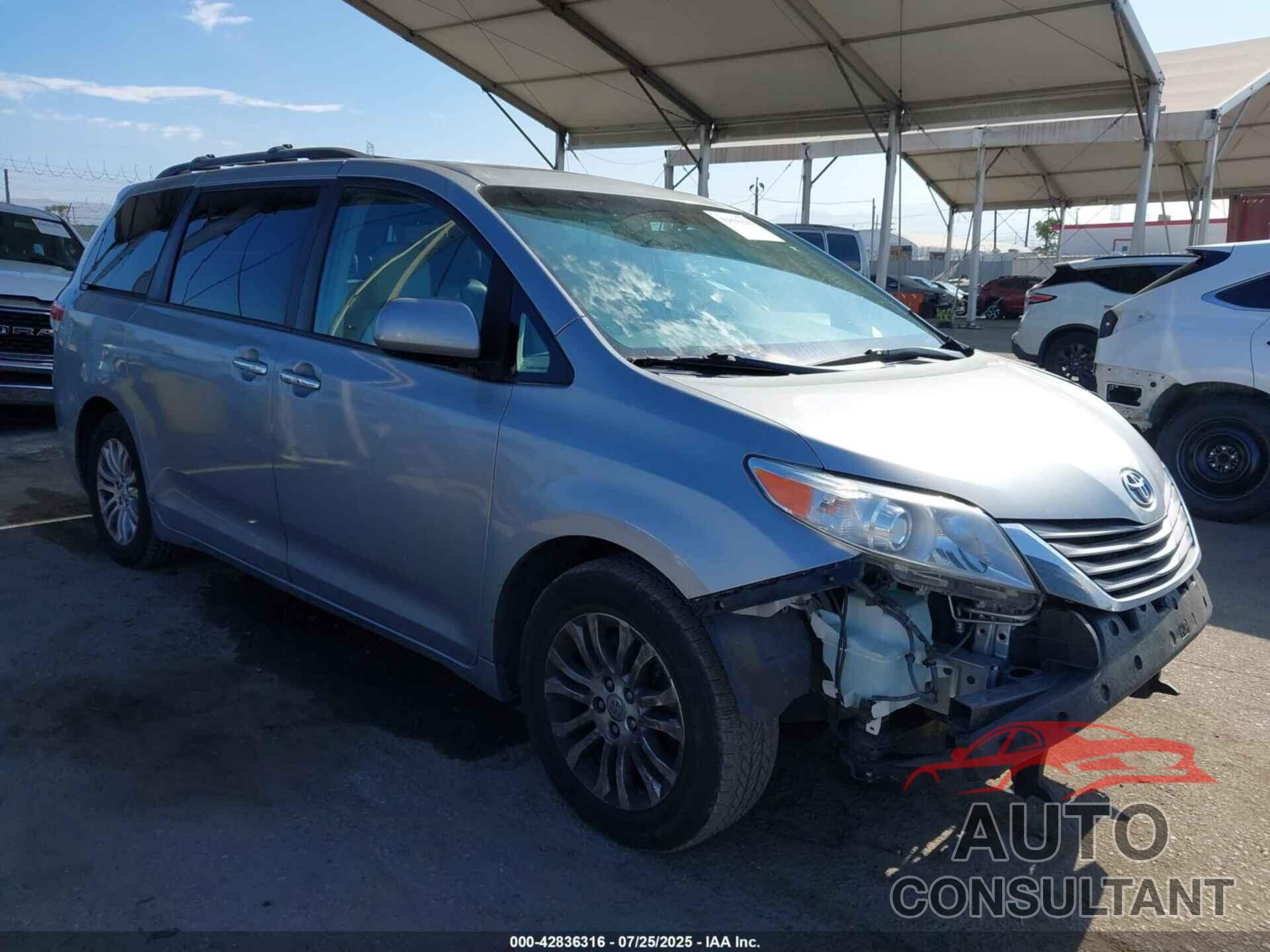 TOYOTA SIENNA 2013 - 5TDYK3DC9DS366464