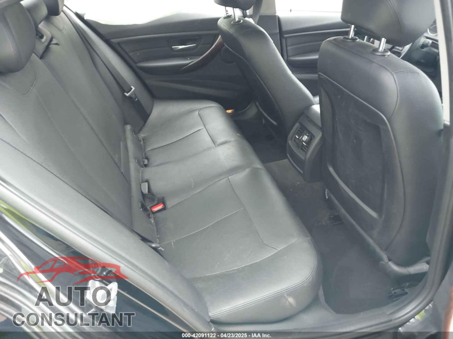 BMW 320I 2014 - WBA3C3C51EF983320