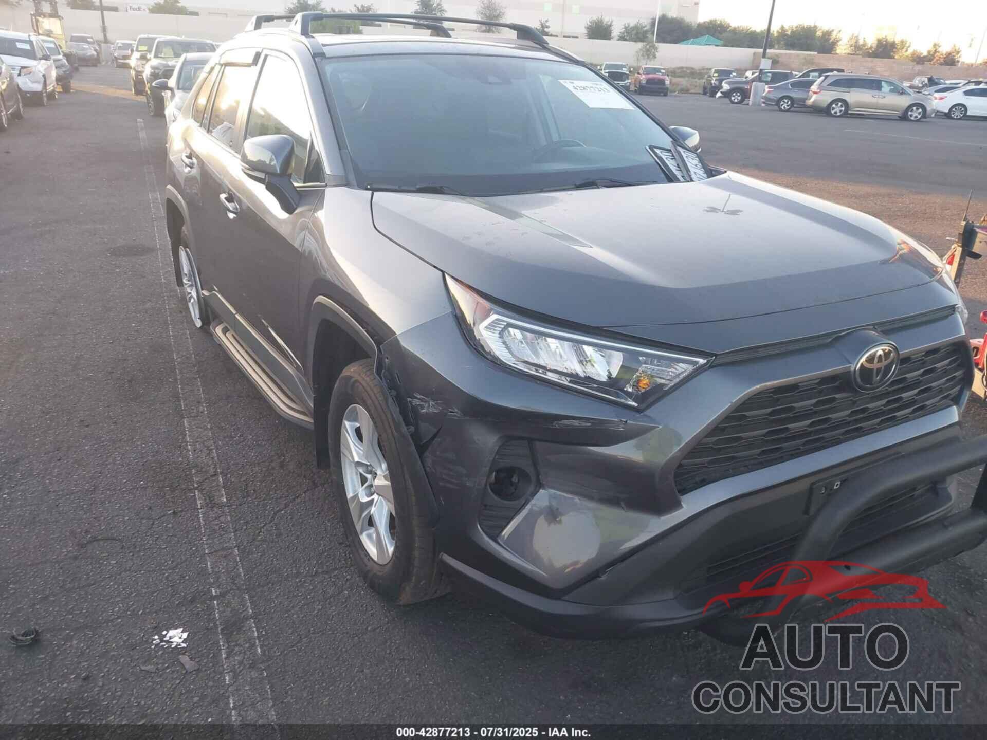 TOYOTA RAV4 2021 - 2T3W1RFV6MC114845