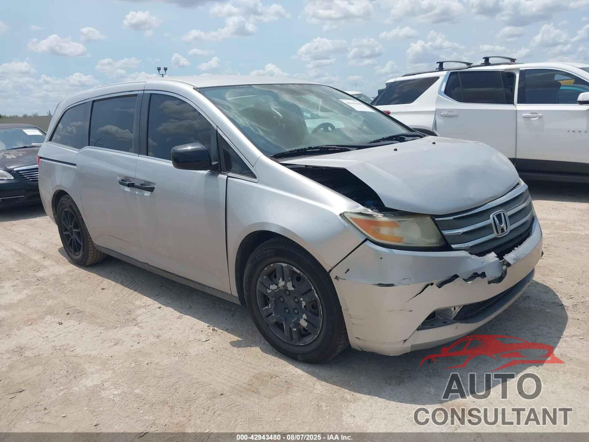 HONDA ODYSSEY 2013 - 5FNRL5H28DB024412