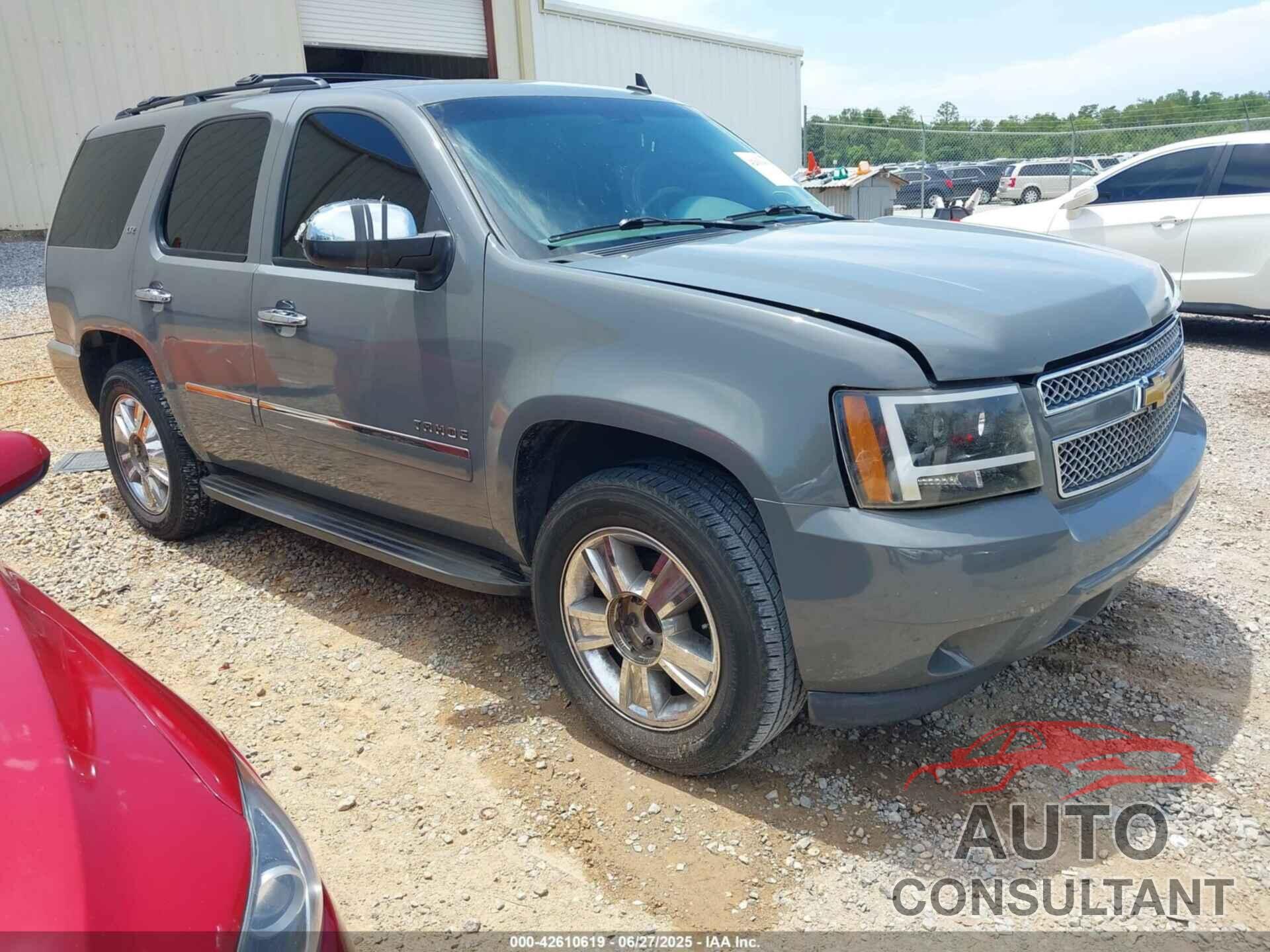 CHEVROLET TAHOE 2010 - 1GNUCCE07AR241576