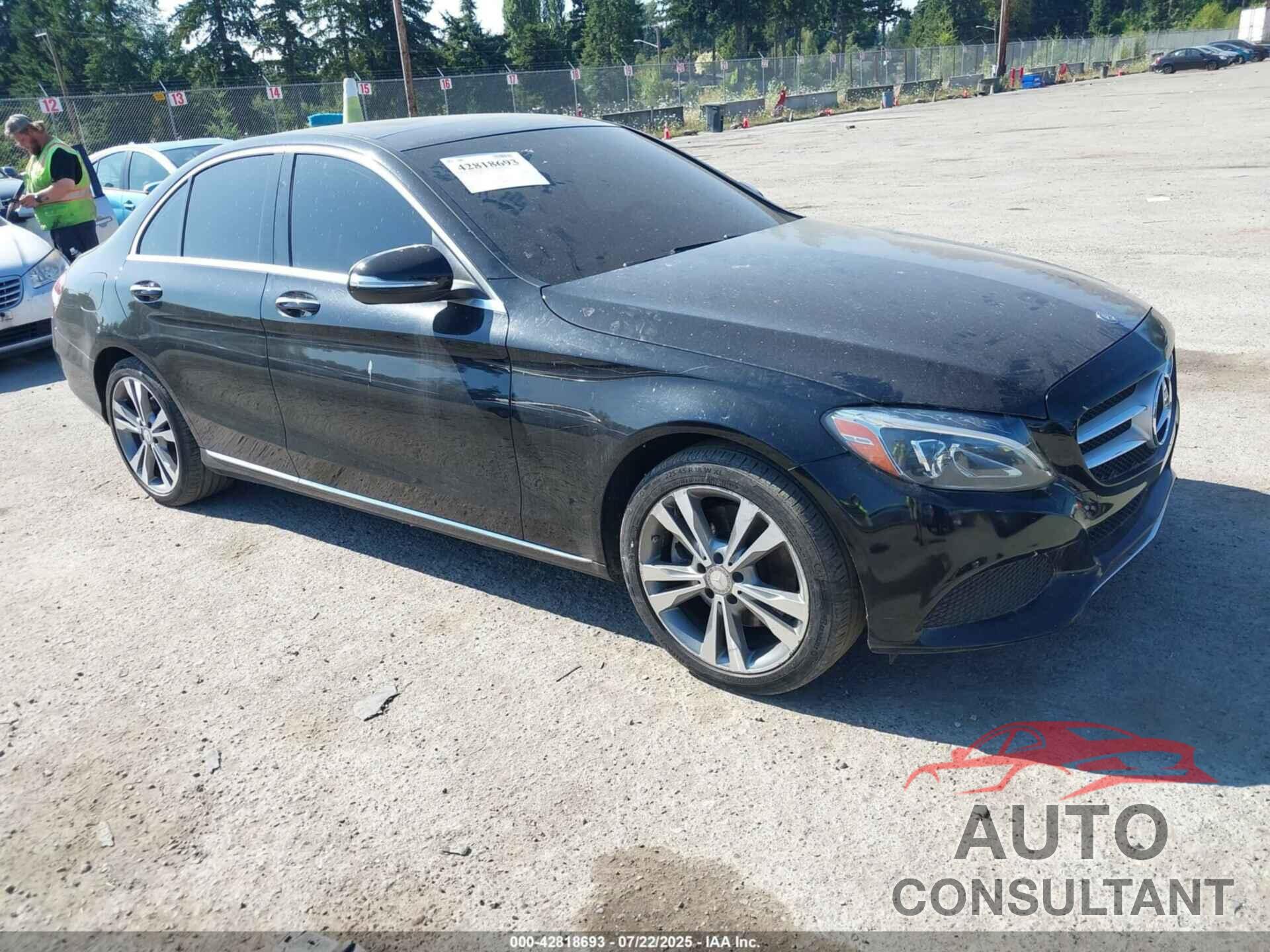 MERCEDES-BENZ C 300 2015 - 55SWF4KB2FU019821