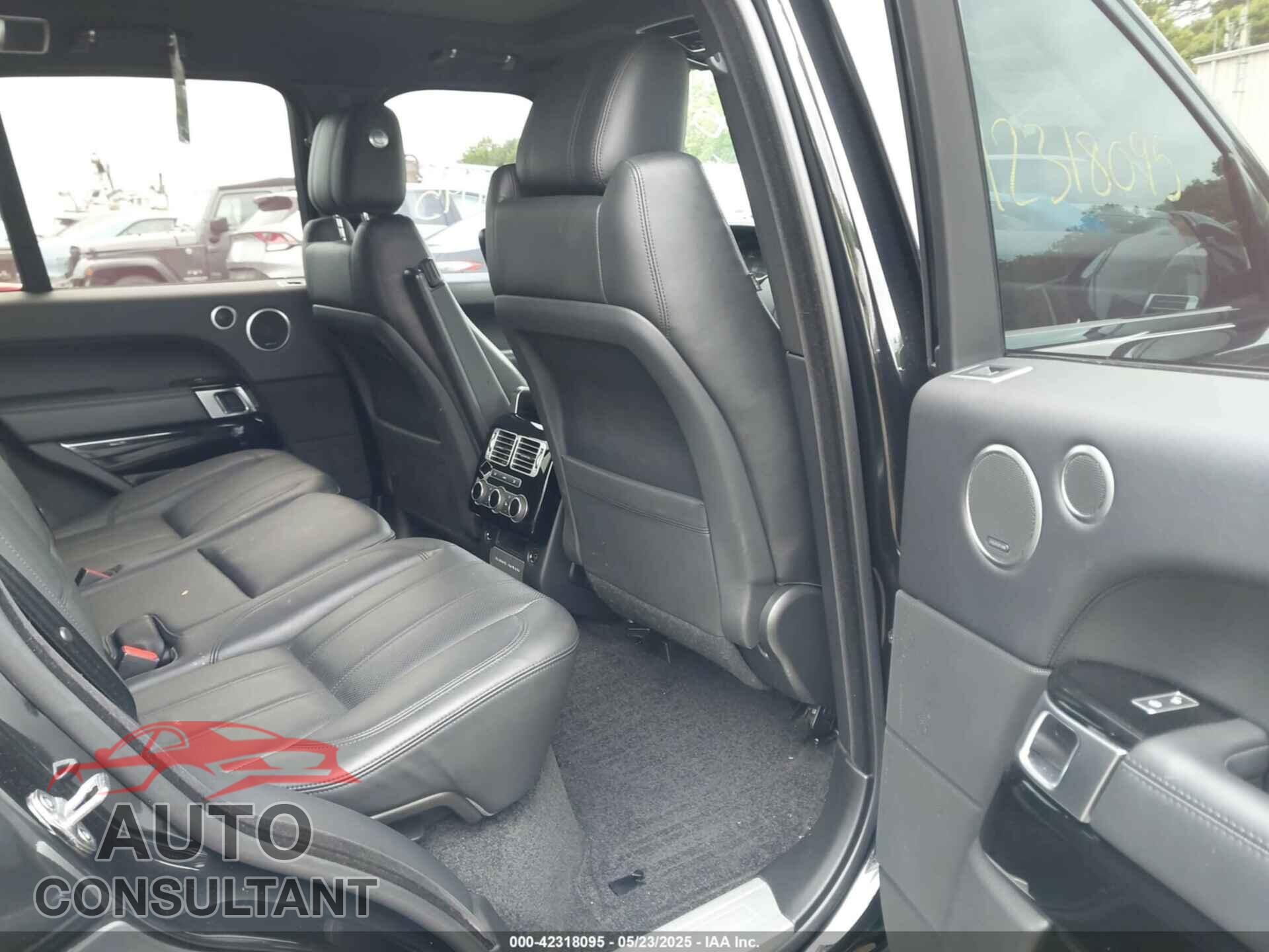 LAND ROVER RANGE ROVER 2017 - SALGS2FE3HA322802