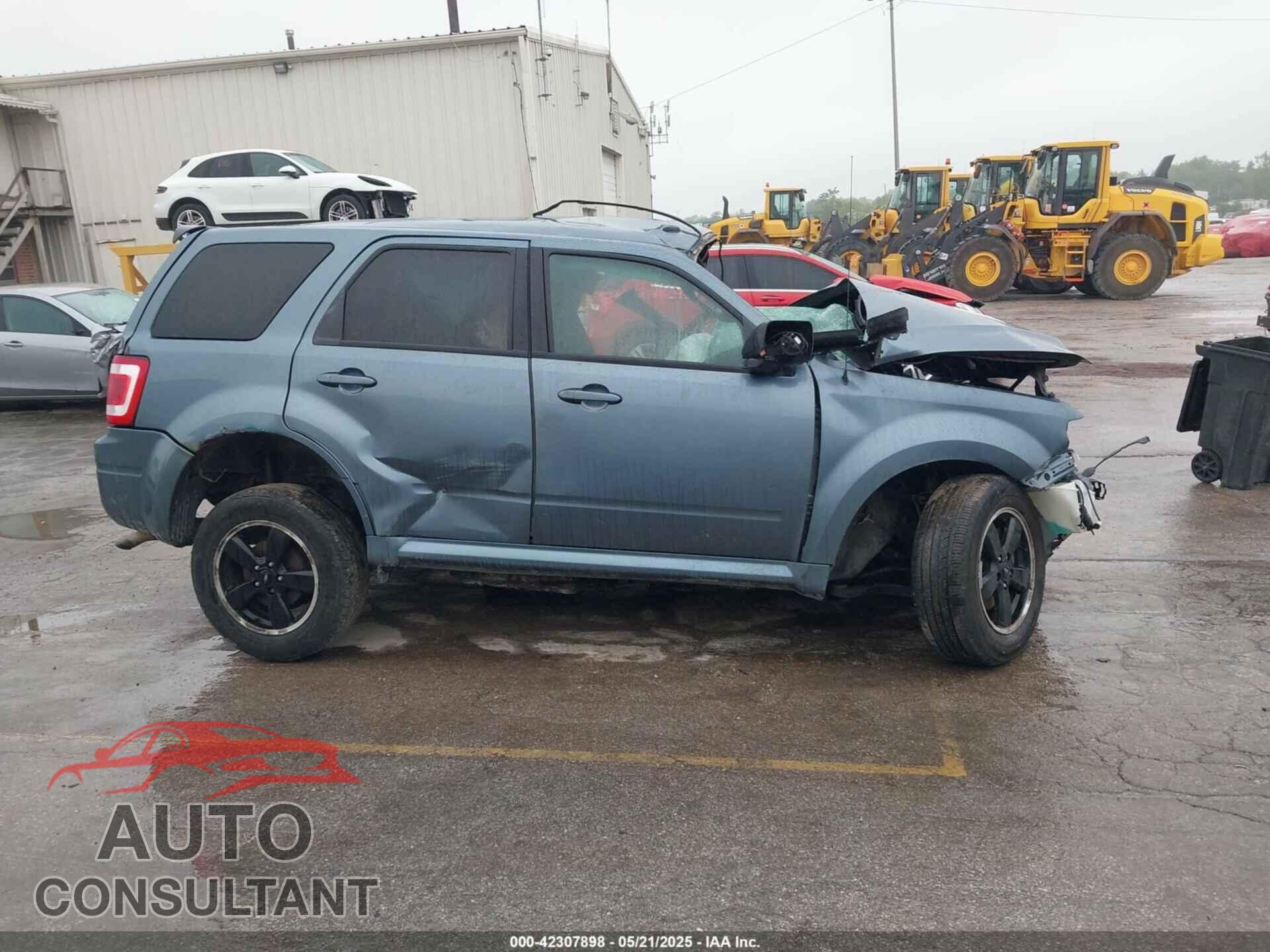 FORD ESCAPE 2012 - 1FMCU0D79CKB40271