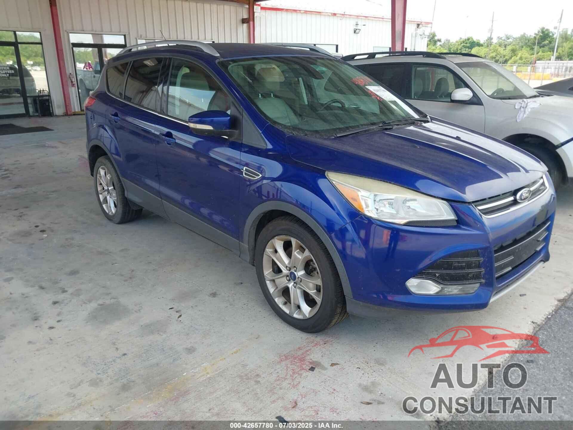 FORD ESCAPE 2015 - 1FMCU0J92FUA27017