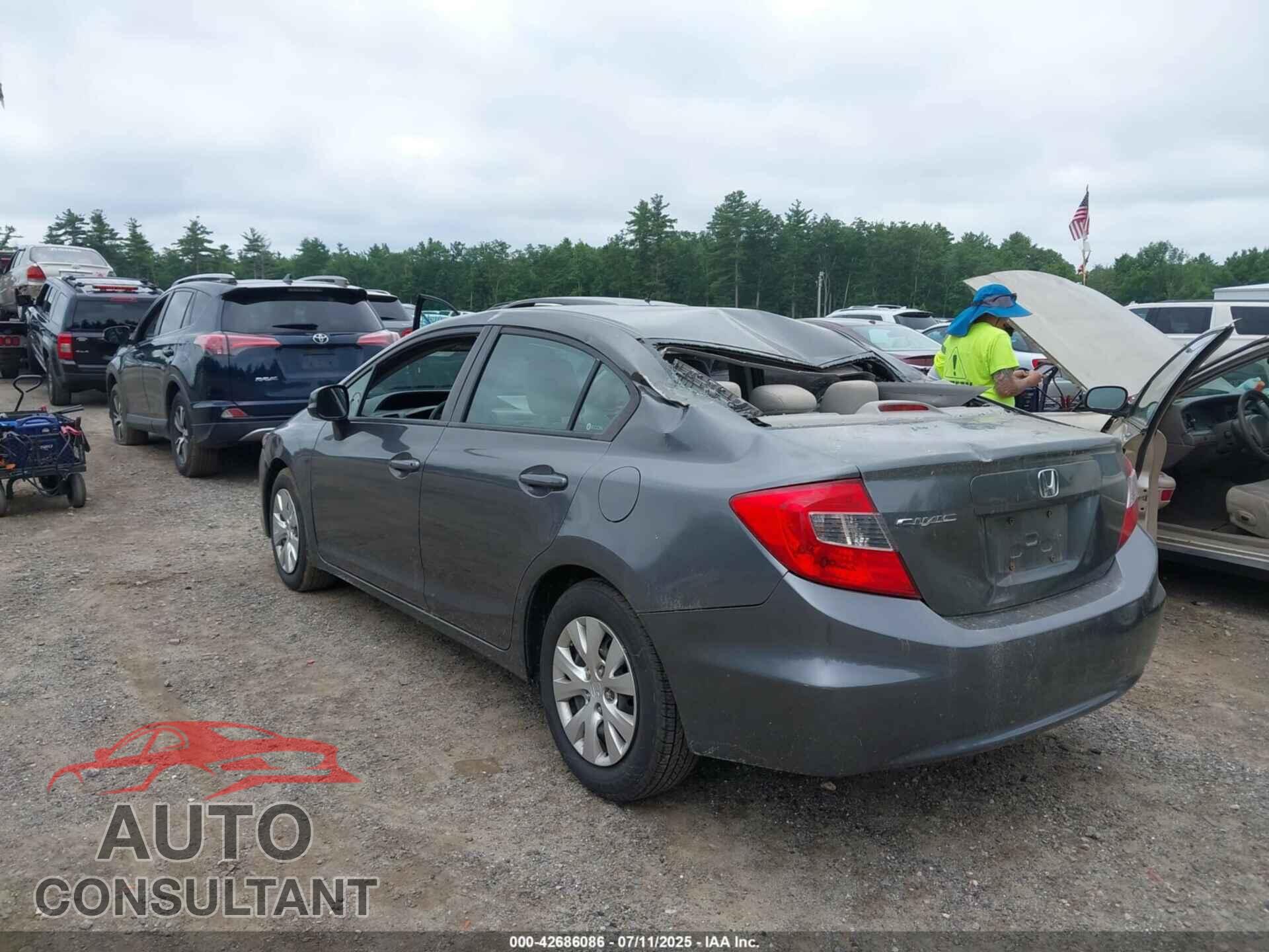 HONDA CIVIC 2012 - 2HGFB2F52CH597477