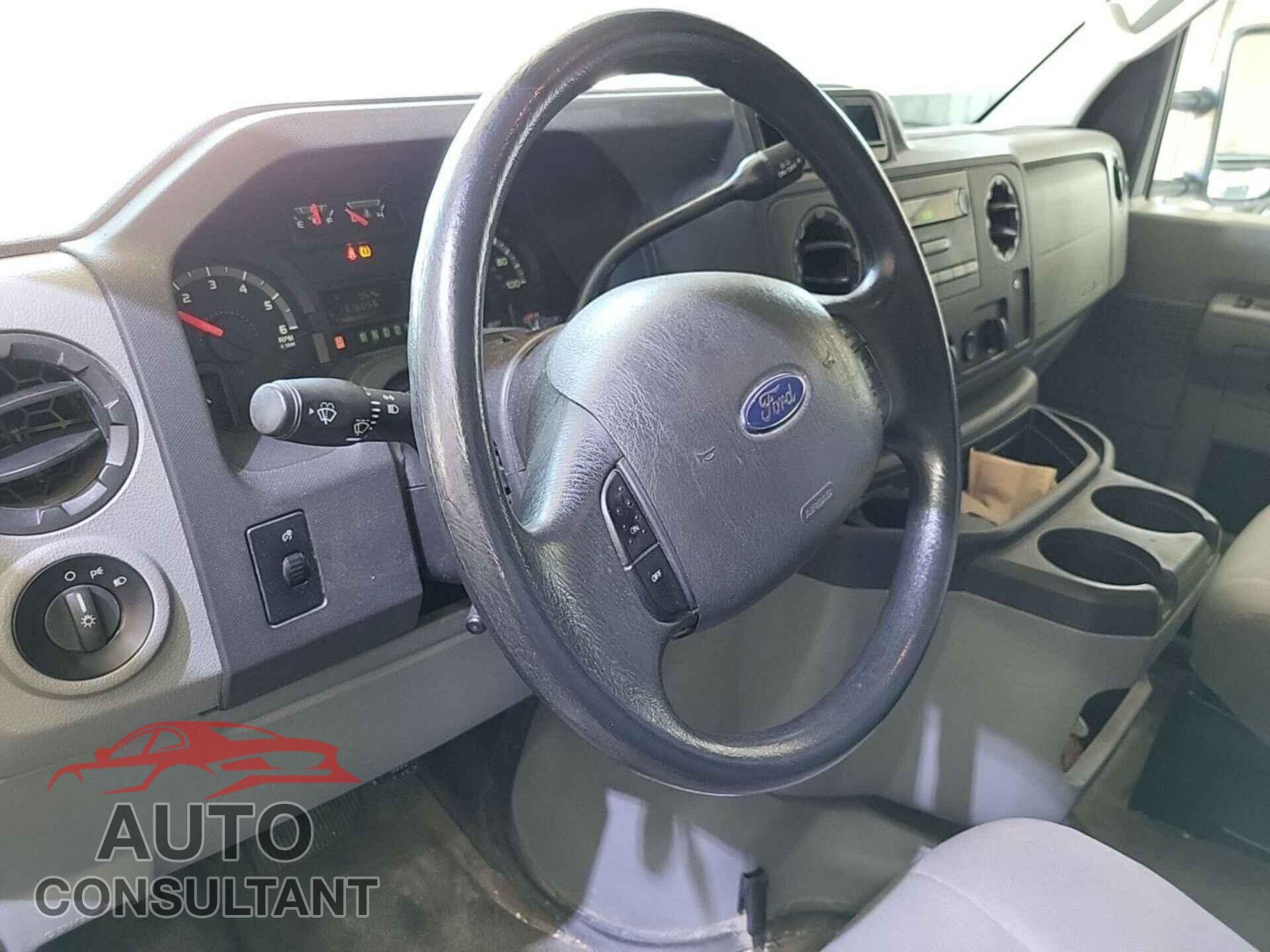 FORD ECONOLINE 2013 - 1FTNS2EL5DDA38031