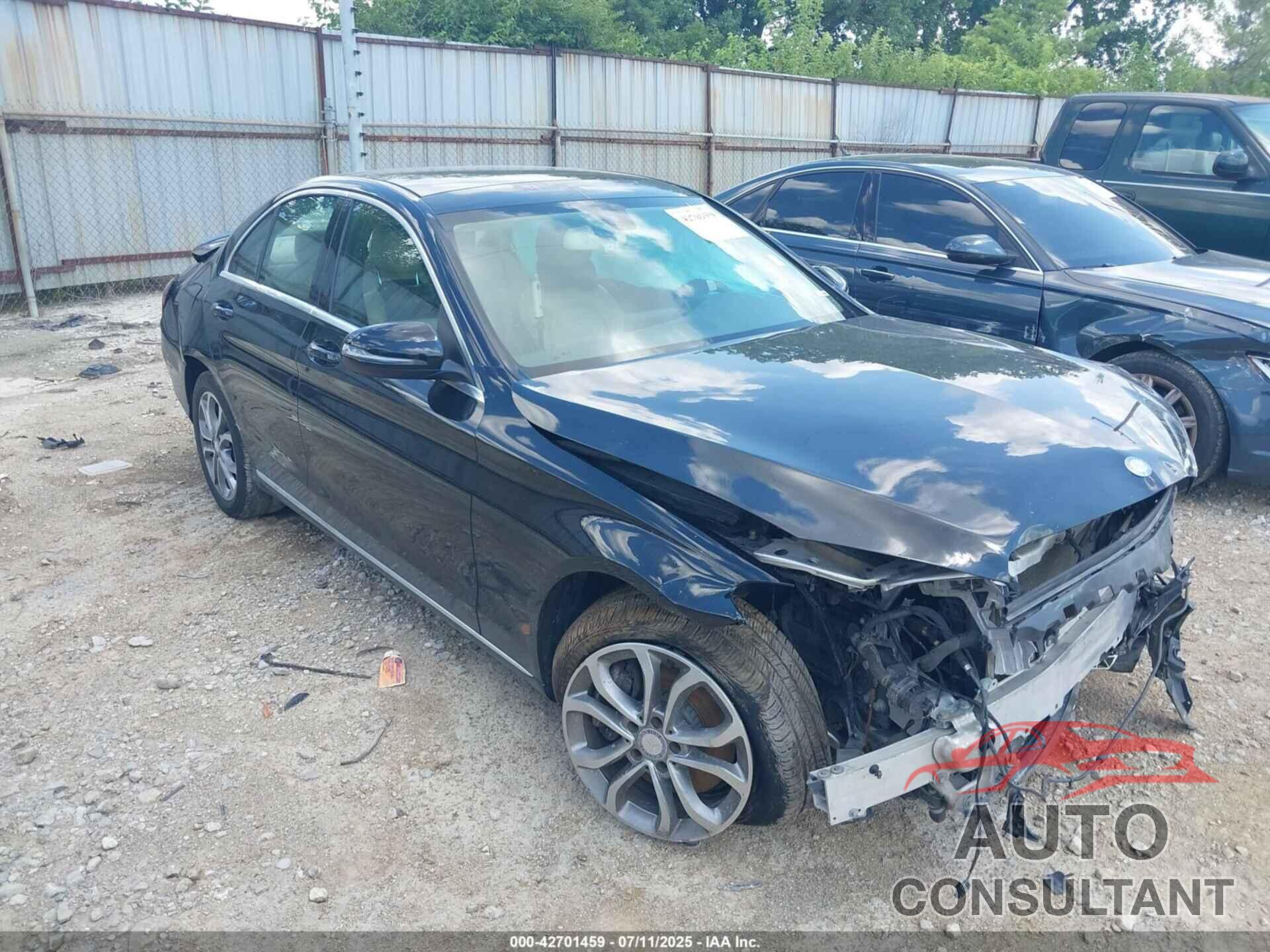 MERCEDES-BENZ C 300 2016 - 55SWF4KB8GU100839