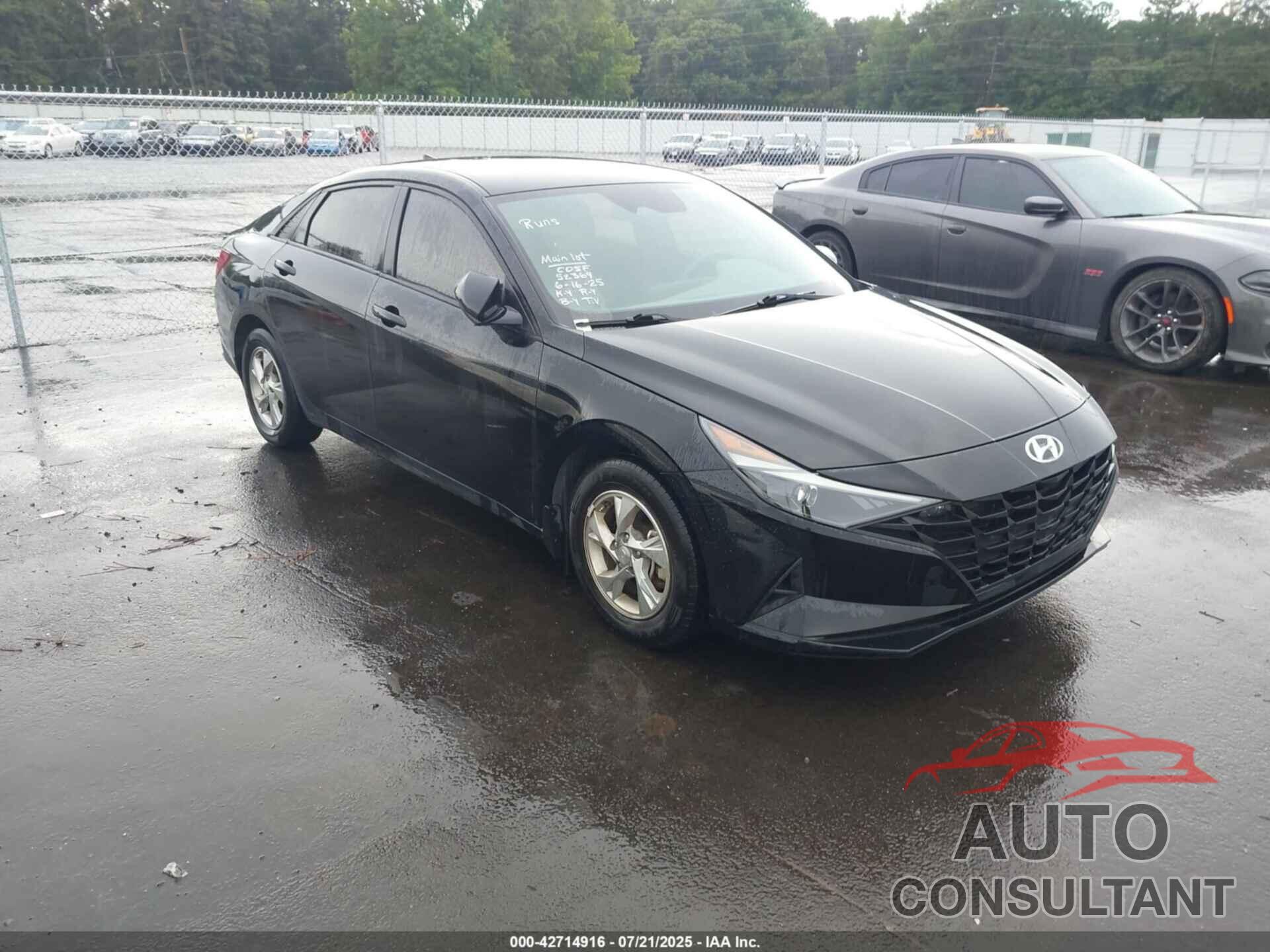 HYUNDAI ELANTRA 2023 - KMHLL4AG6PU381178