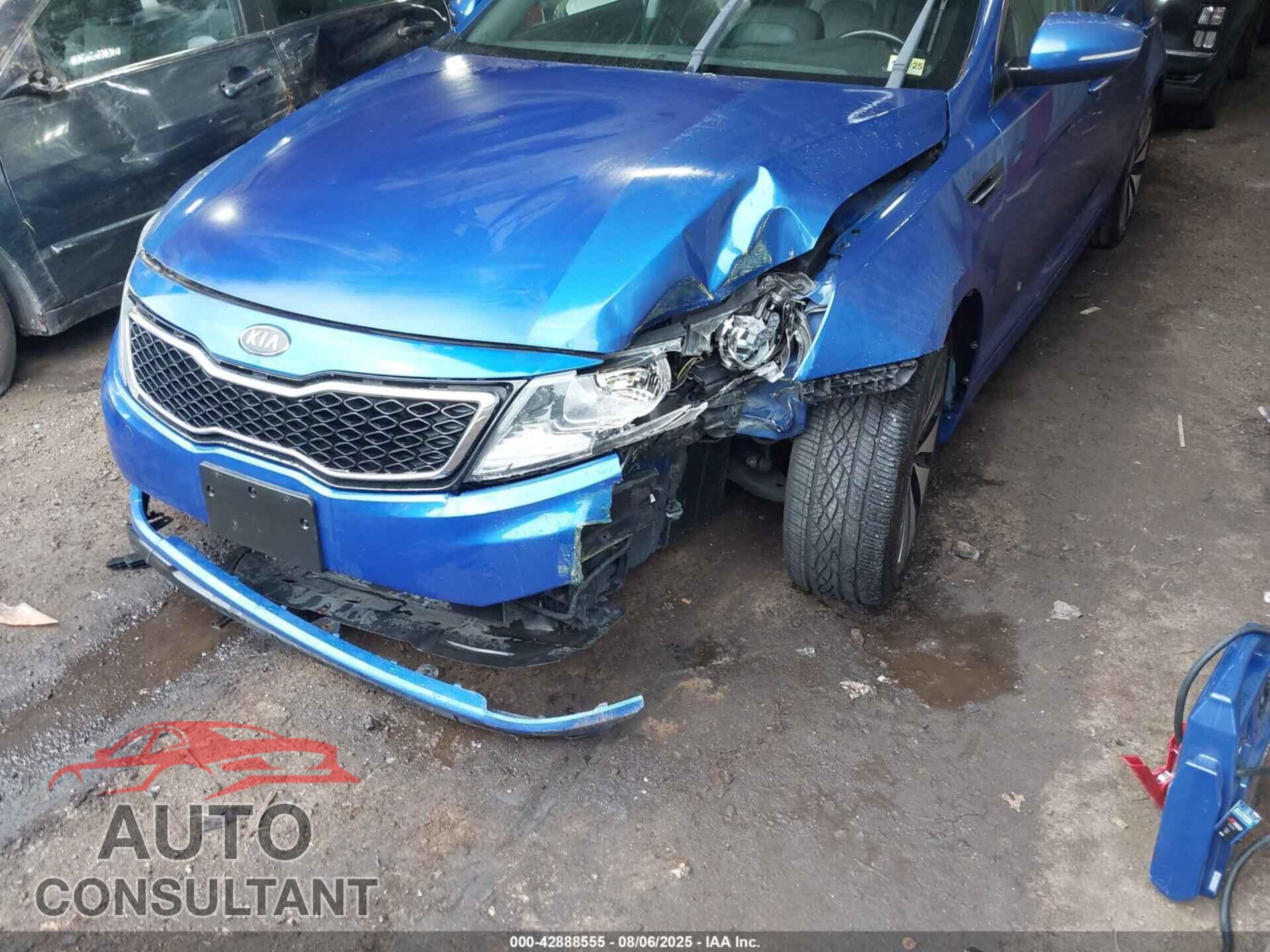 KIA OPTIMA 2011 - KNAGR4A65B5156679