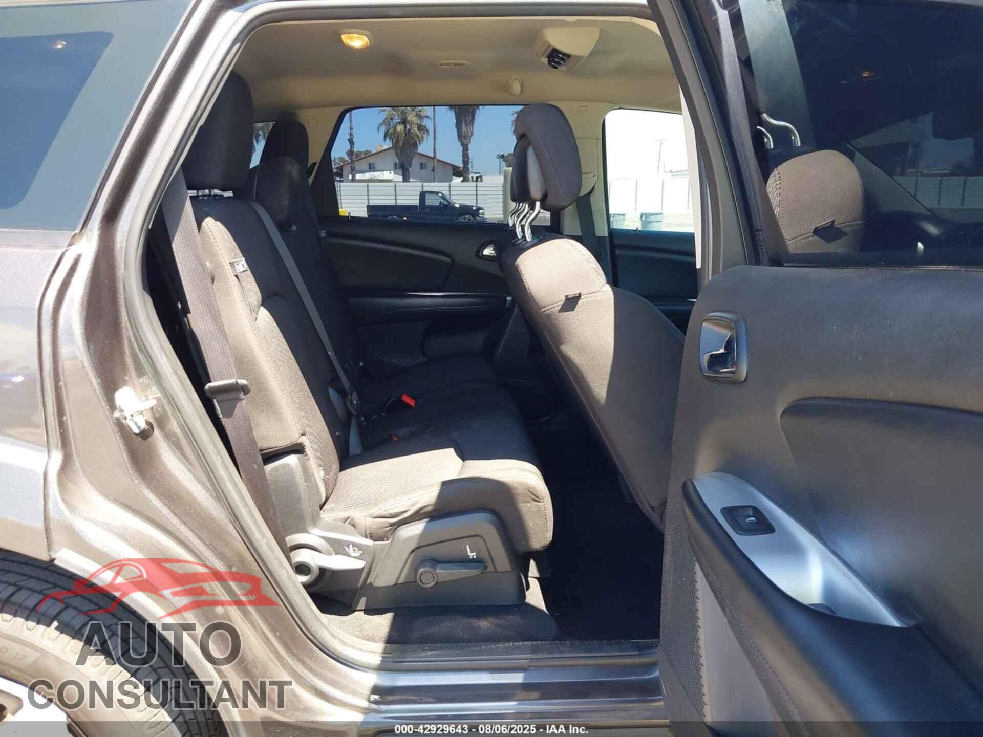 DODGE JOURNEY 2015 - 3C4PDCAB8FT714152
