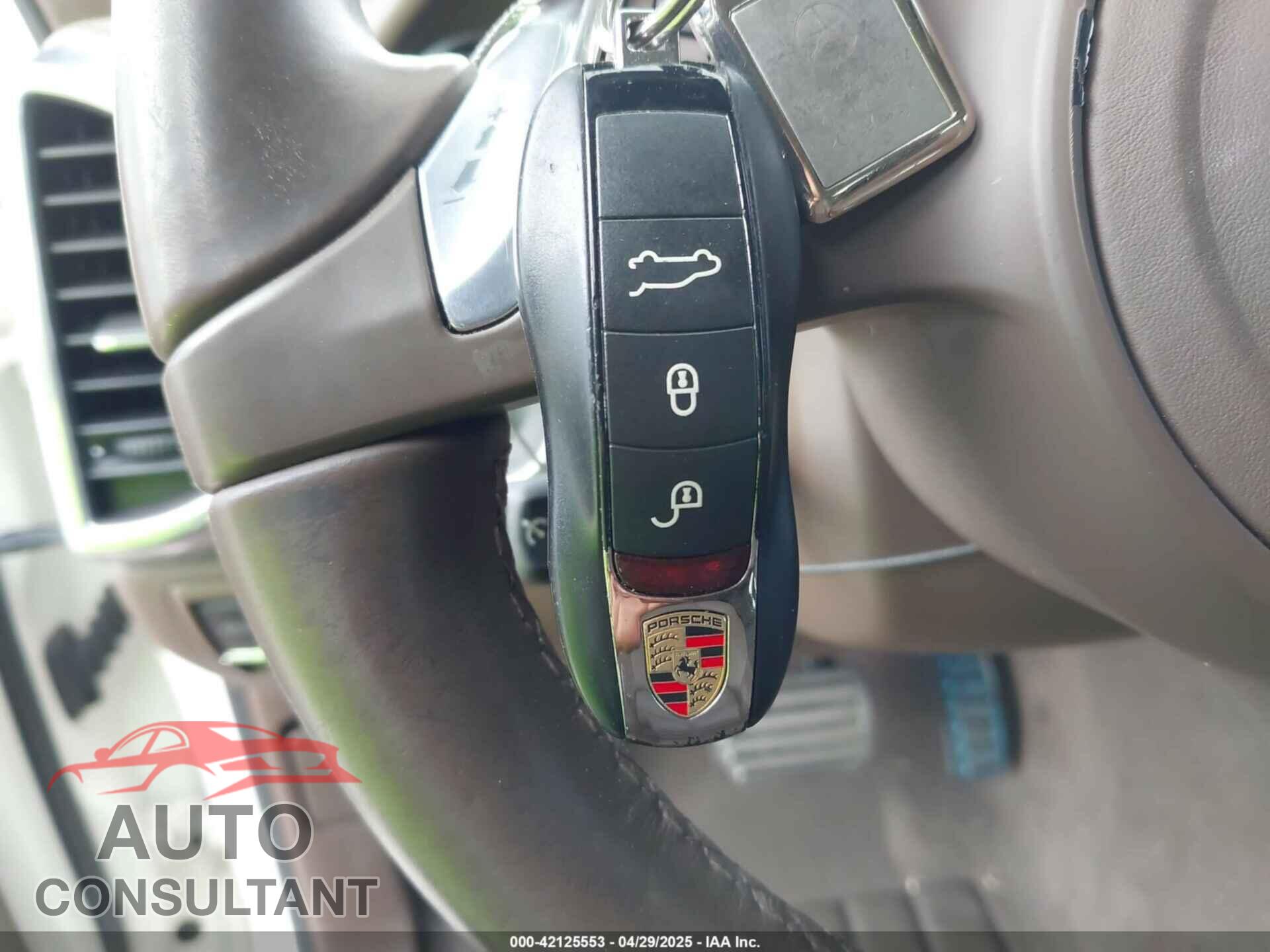 PORSCHE CAYENNE 2012 - WP1AC2A22CLA81995