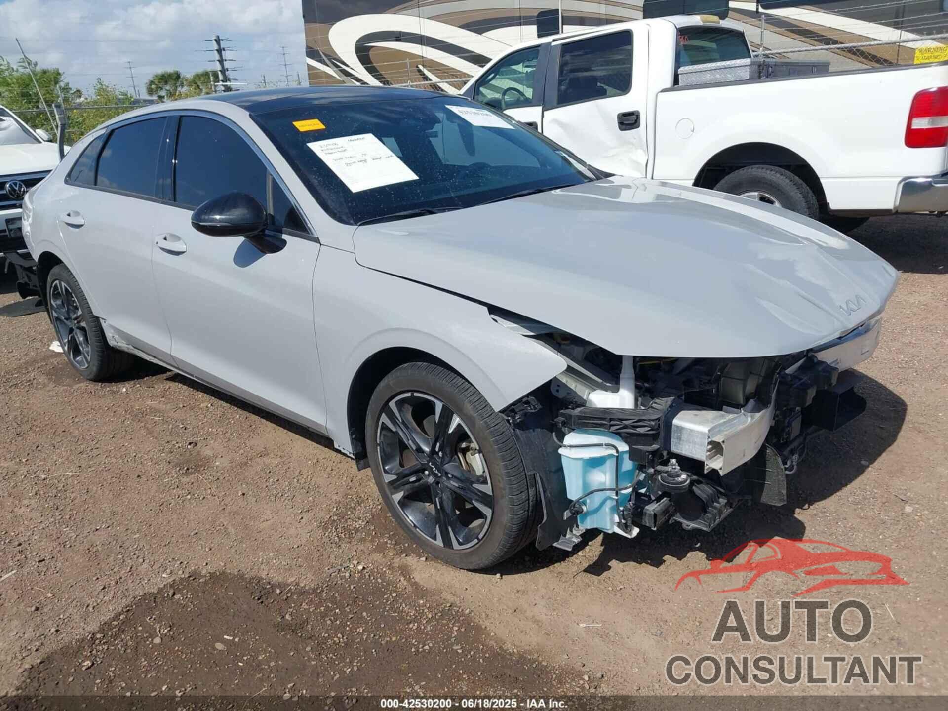 KIA K5 2024 - 5XXG64J28RG250263