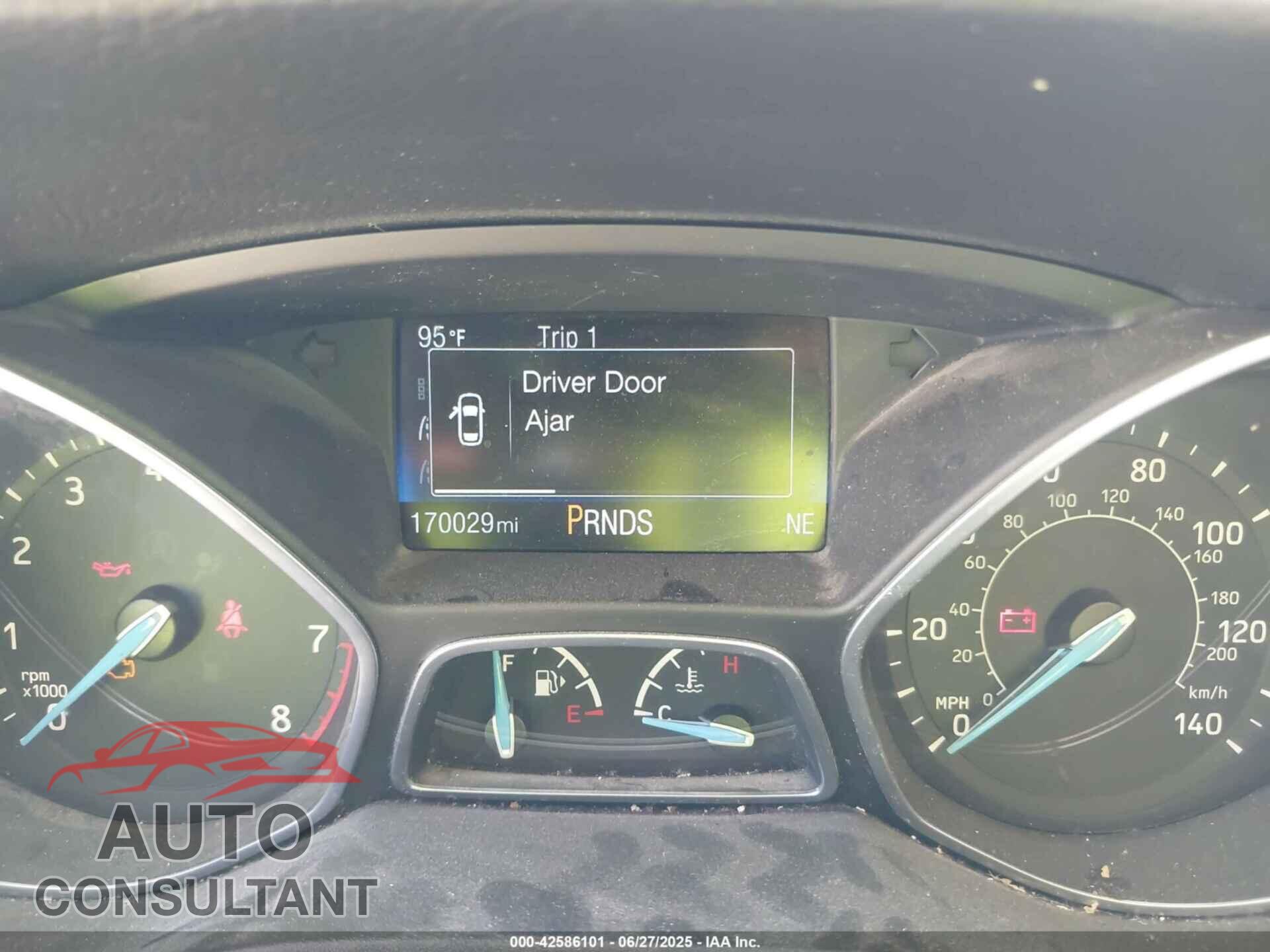 FORD FOCUS 2016 - 1FADP3F2XGL339757