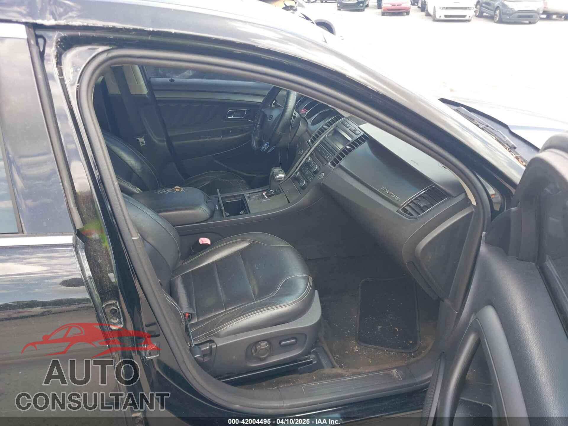 FORD TAURUS 2012 - 1FAHP2EW8CG113879