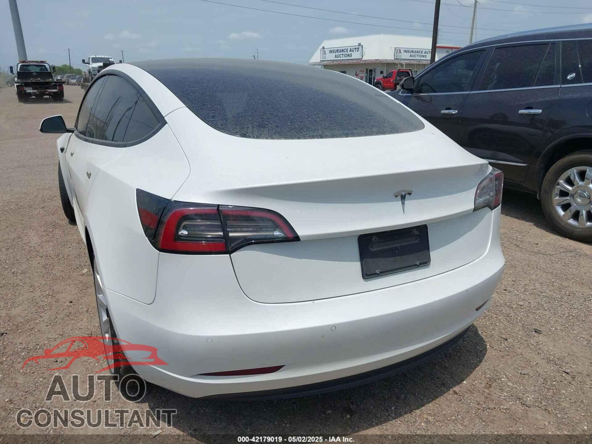TESLA MODEL 3 2022 - 5YJ3E1EA7NF338526