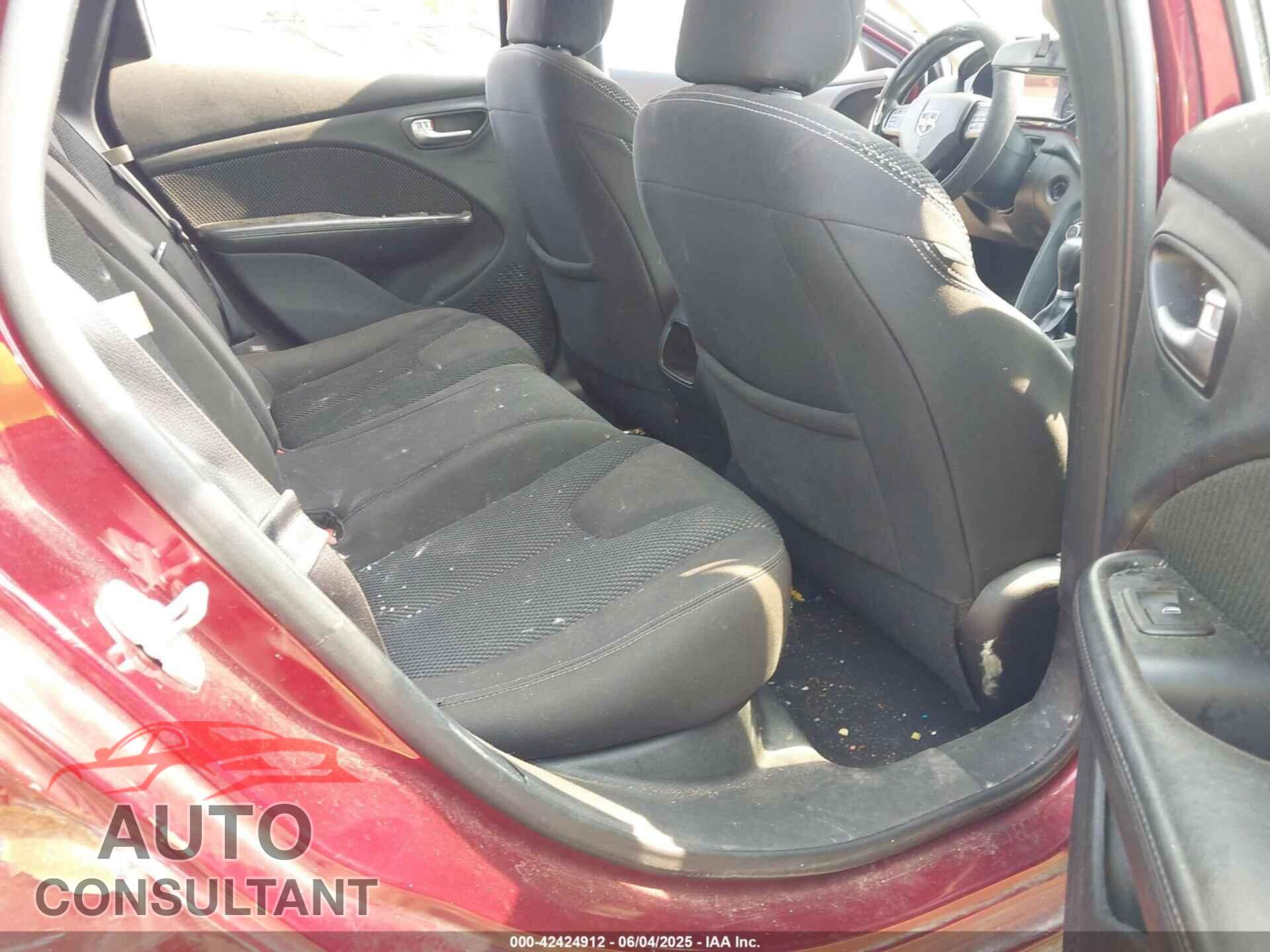 DODGE DART 2015 - 1C3CDFBB7FD352355
