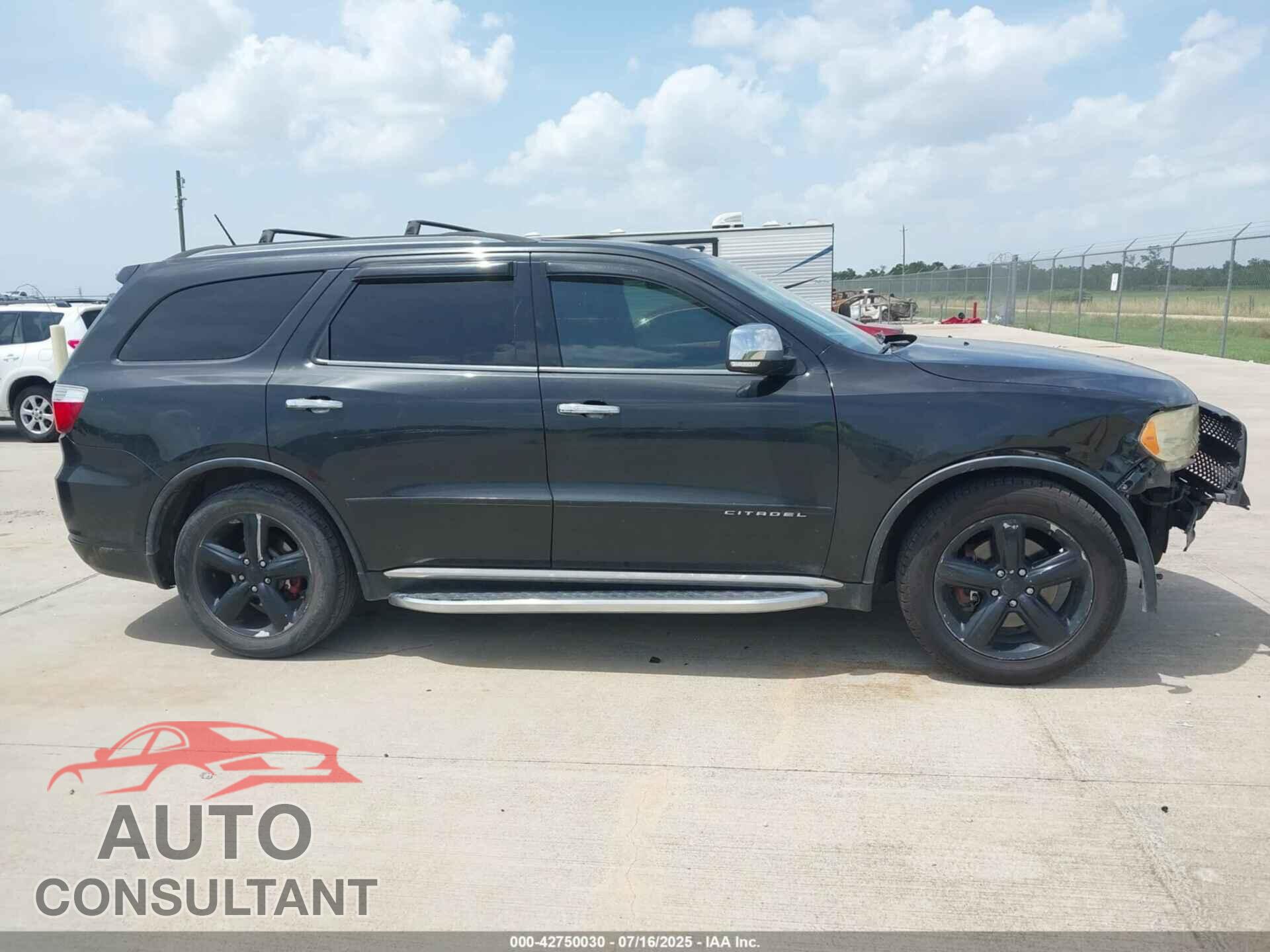 DODGE DURANGO 2013 - 1C4SDHET8DC687571