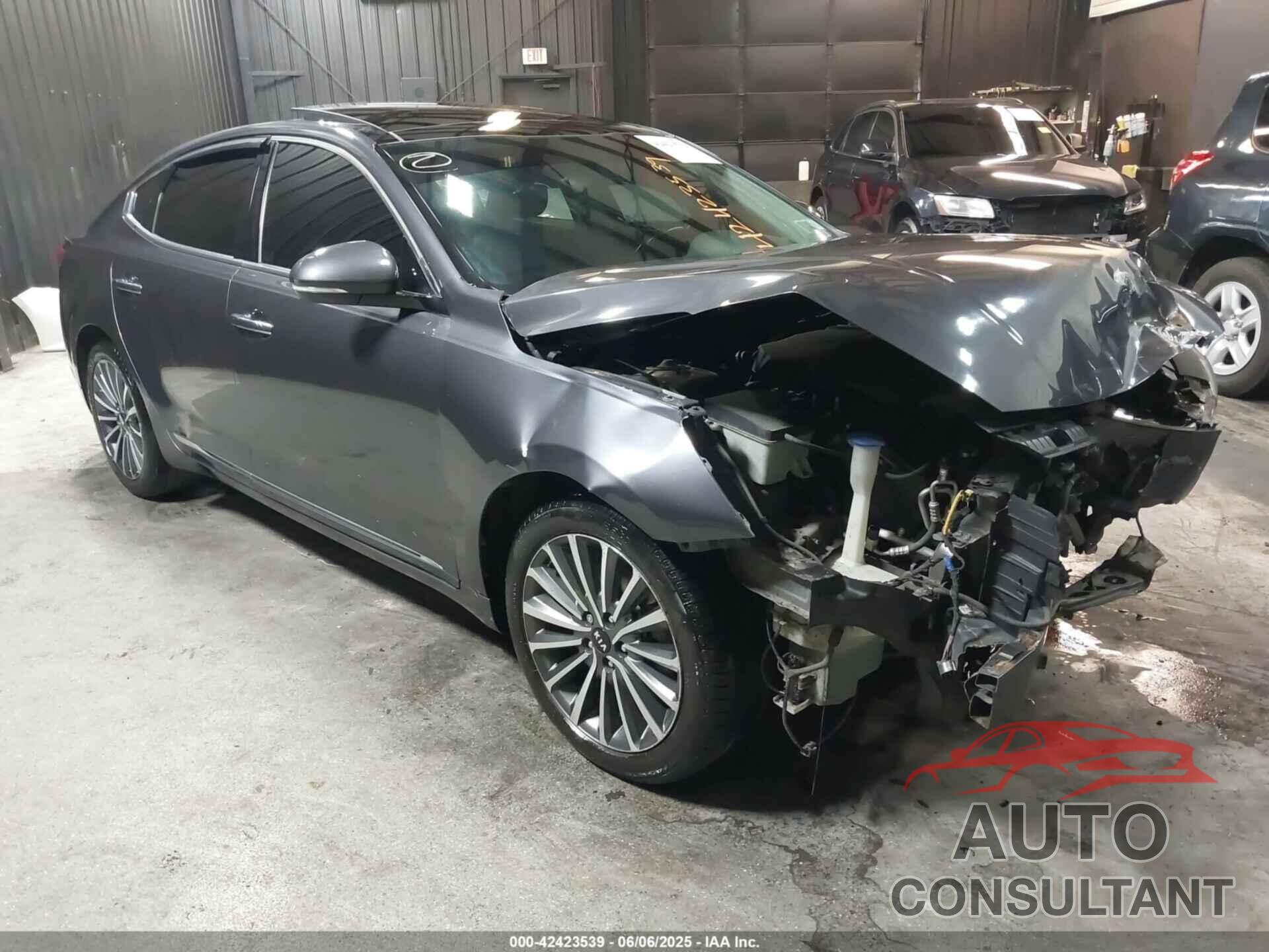 KIA CADENZA 2018 - KNALC4J15J5114449