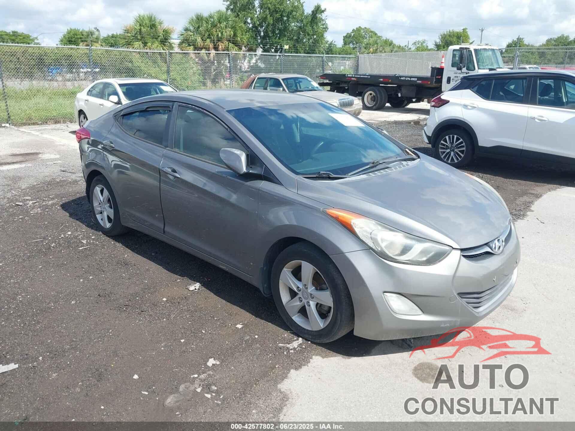 HYUNDAI ELANTRA 2013 - 5NPDH4AE3DH399653