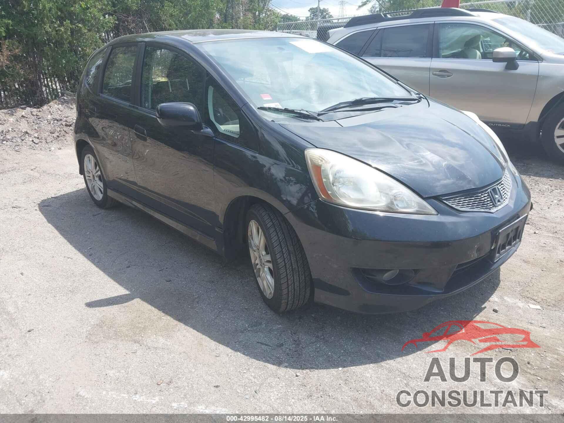 HONDA FIT 2011 - JHMGE8H51BS011738