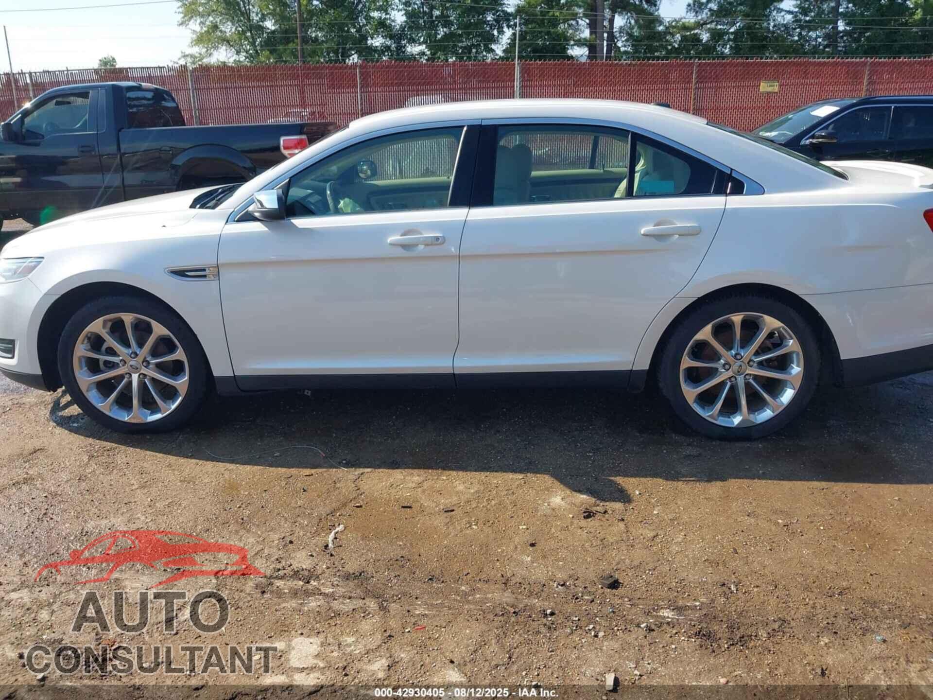 FORD TAURUS 2013 - 1FAHP2F82DG177014