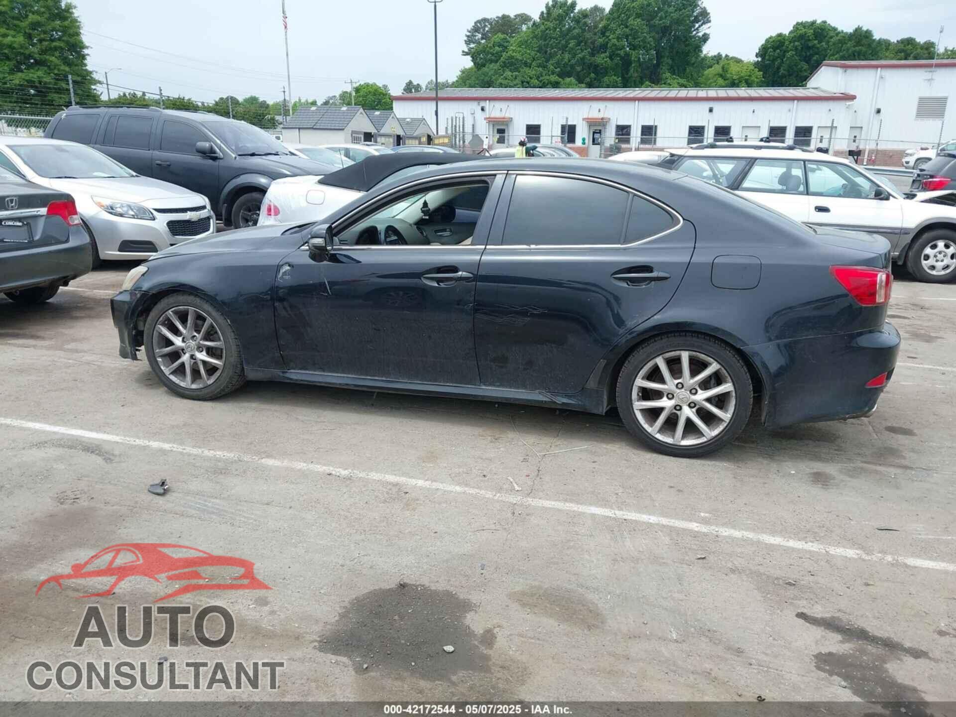 LEXUS IS 250 2011 - JTHCF5C29B5045190